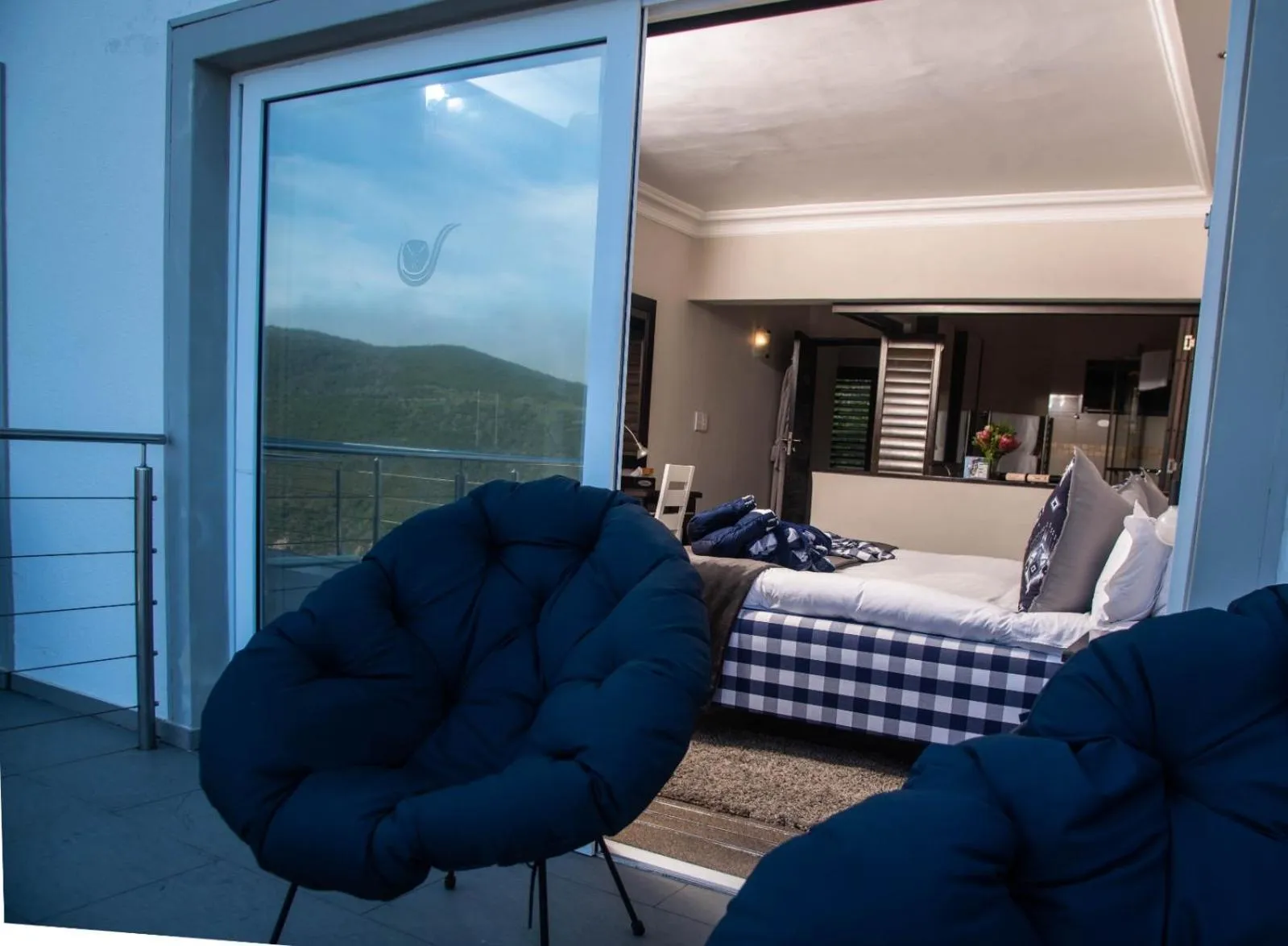 Bedroom in Head over Hills