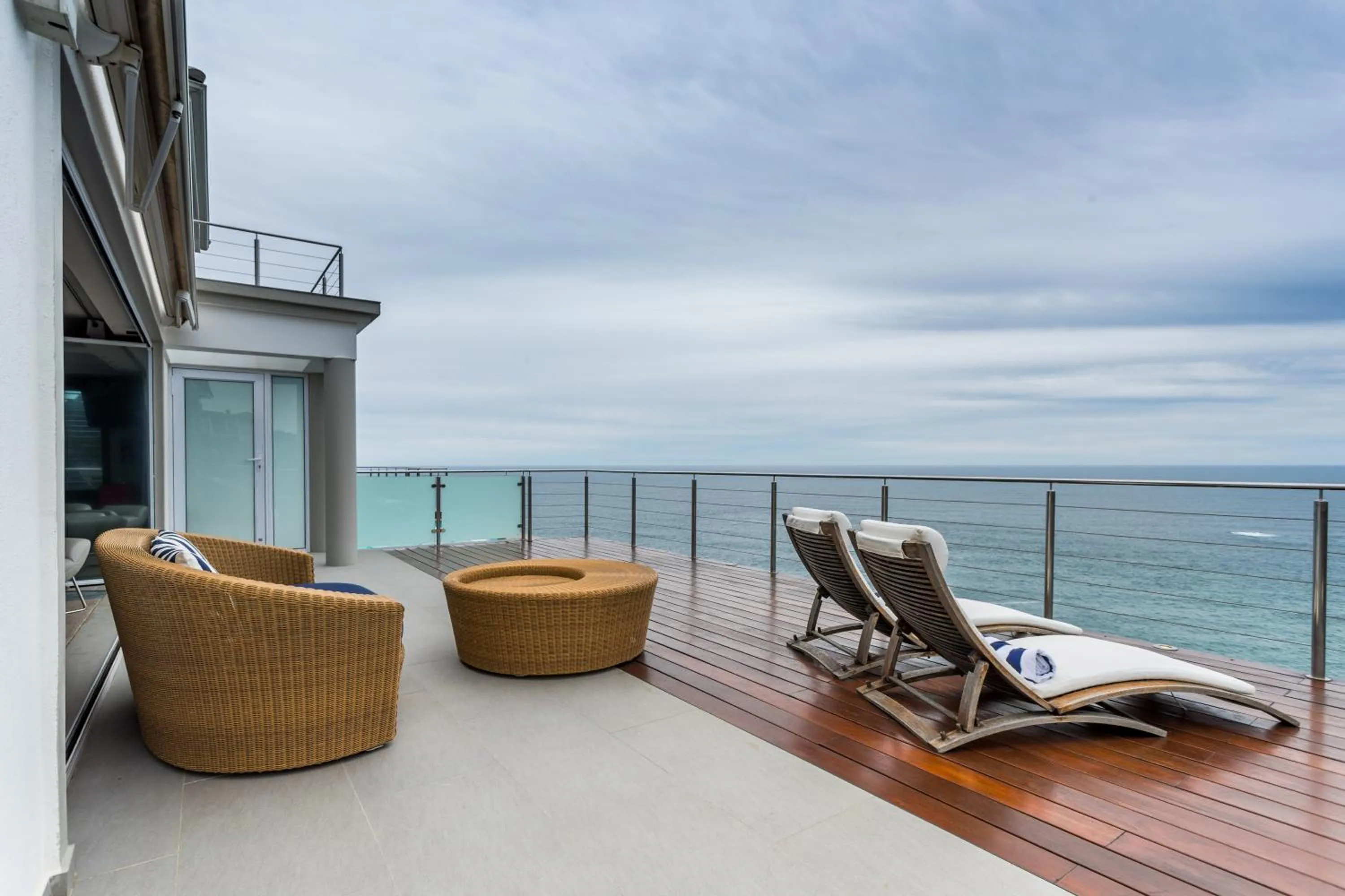 Balcony/Terrace in Head over Hills