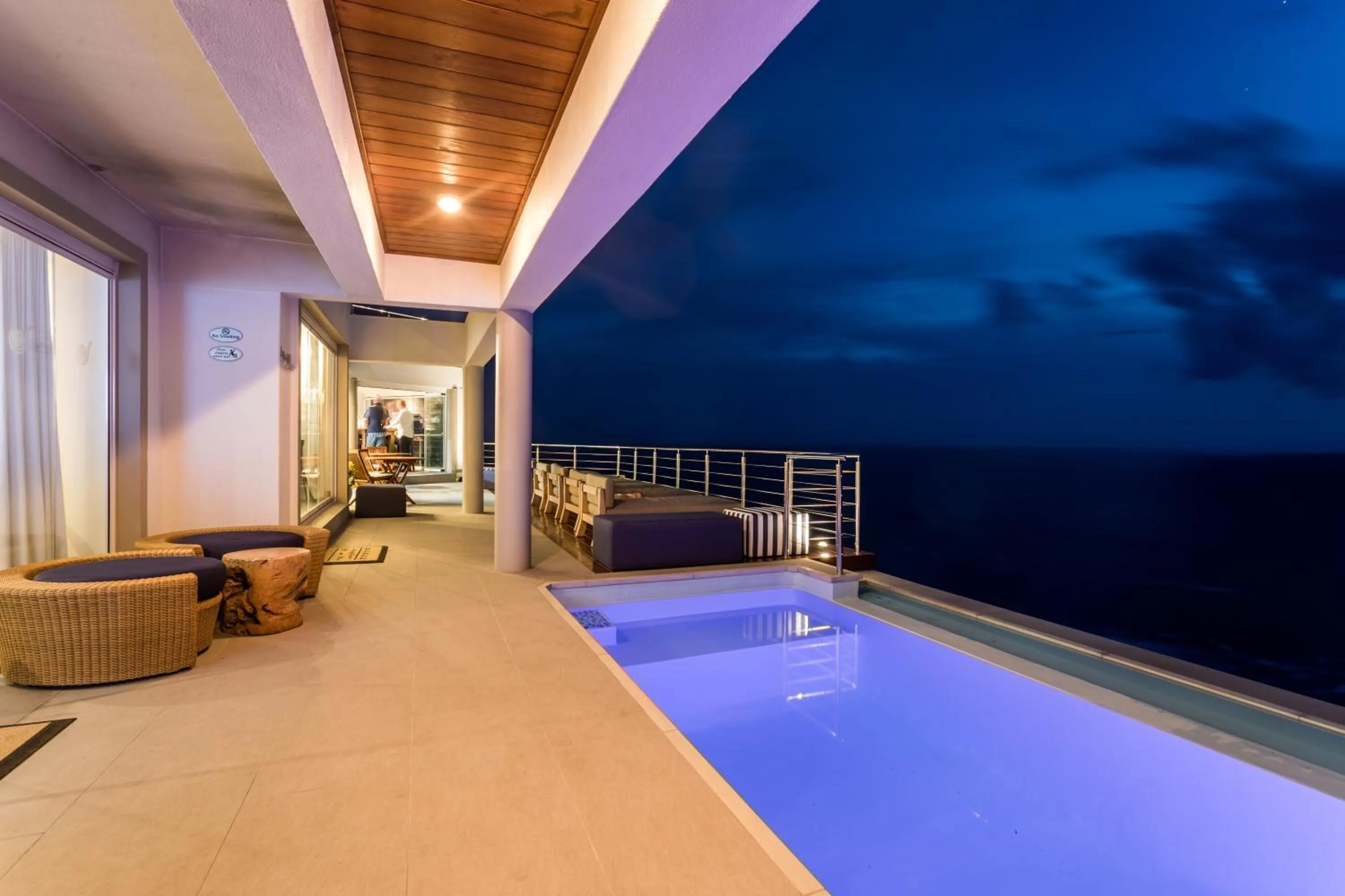 Balcony/Terrace in Head over Hills