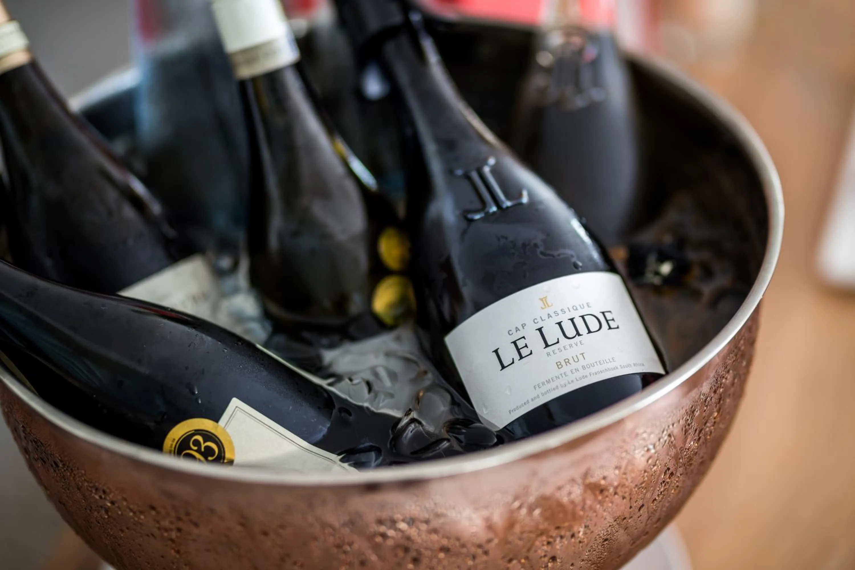 Drinks in Head over Hills