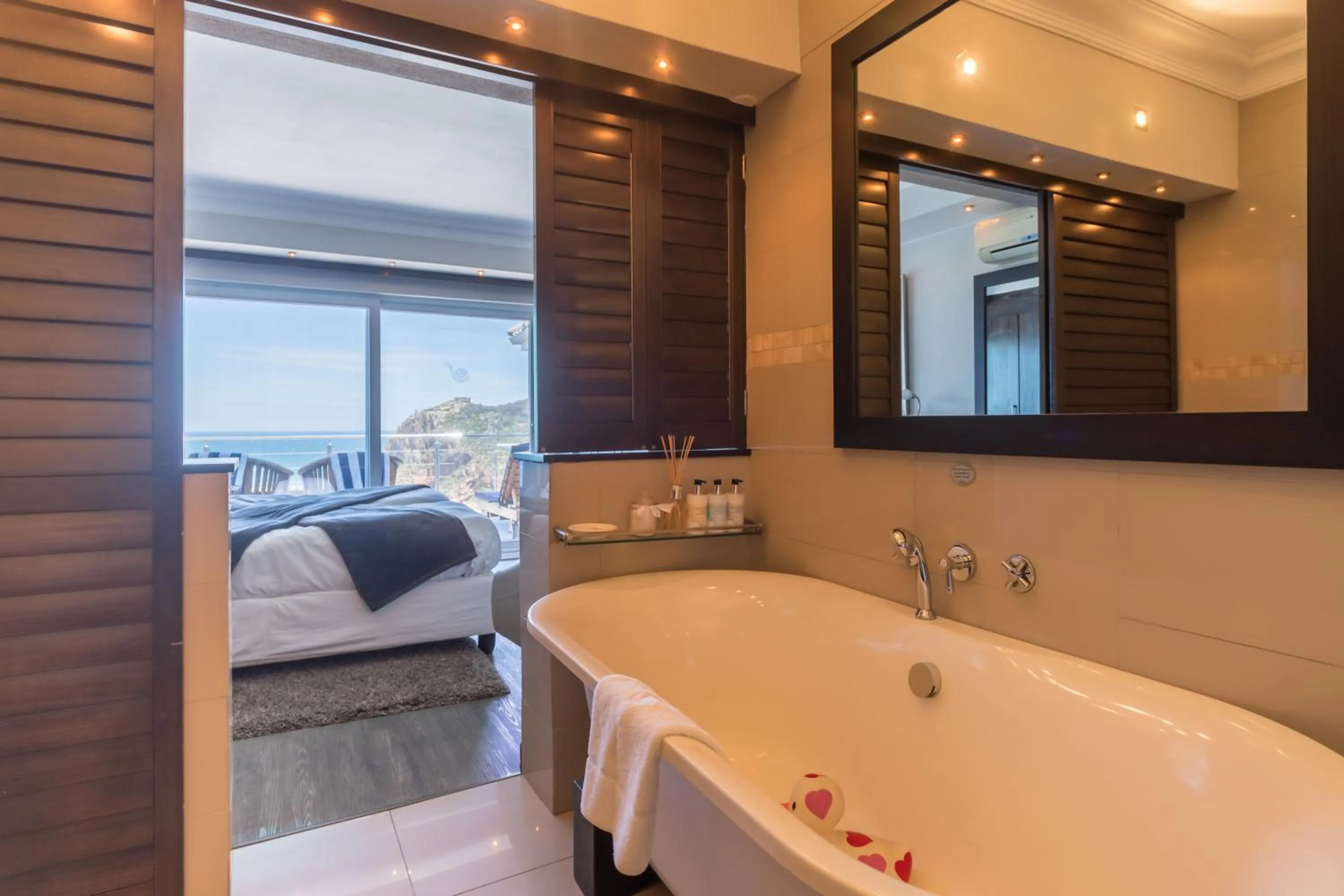 Bathroom in Head over Hills