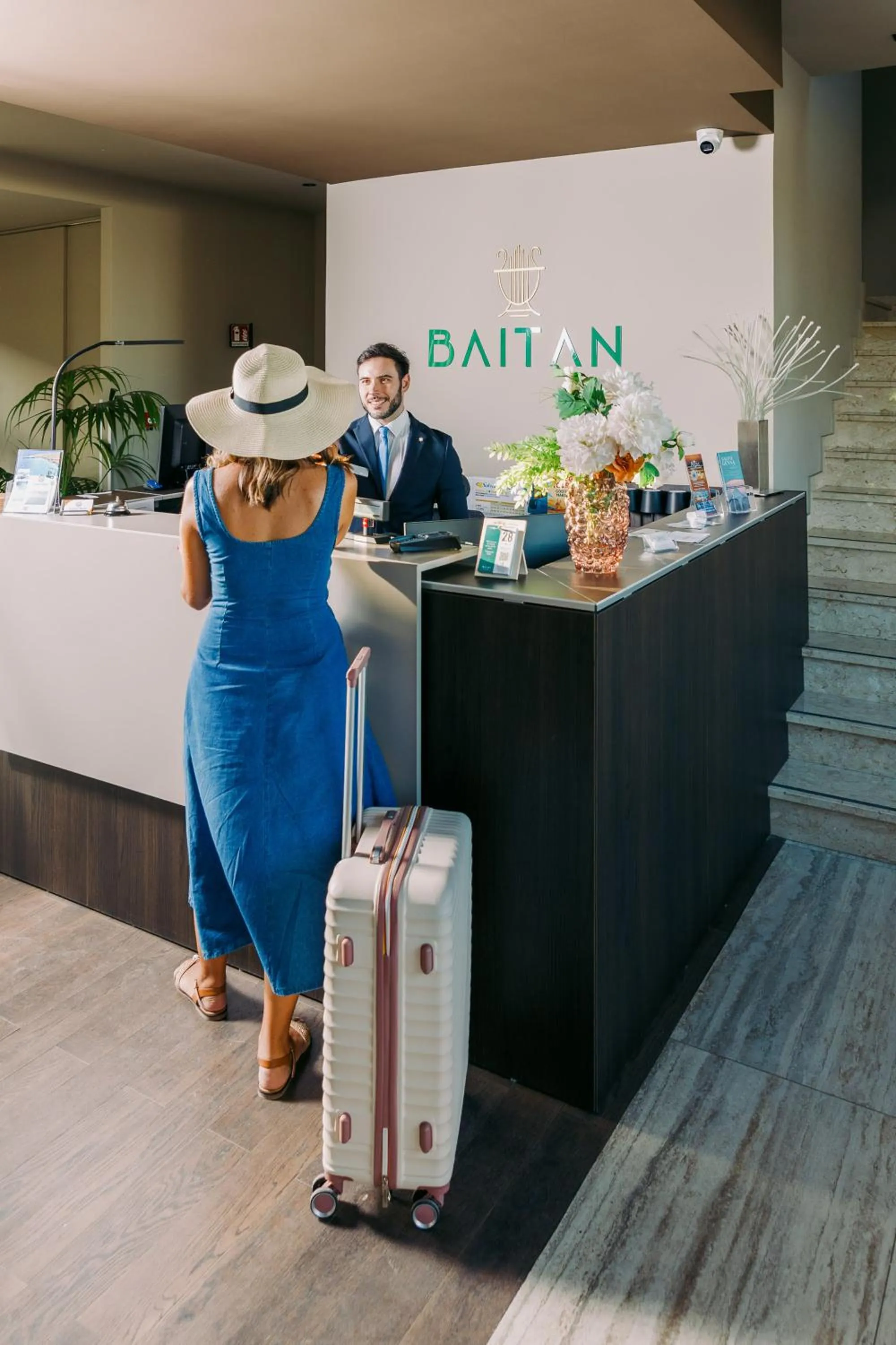 Lobby or reception in Baitan Hotel