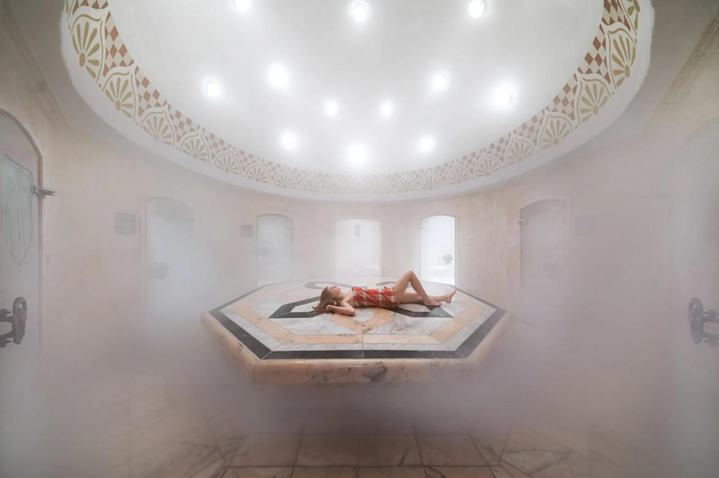 Steam room, Bed in Hotel Hochschober