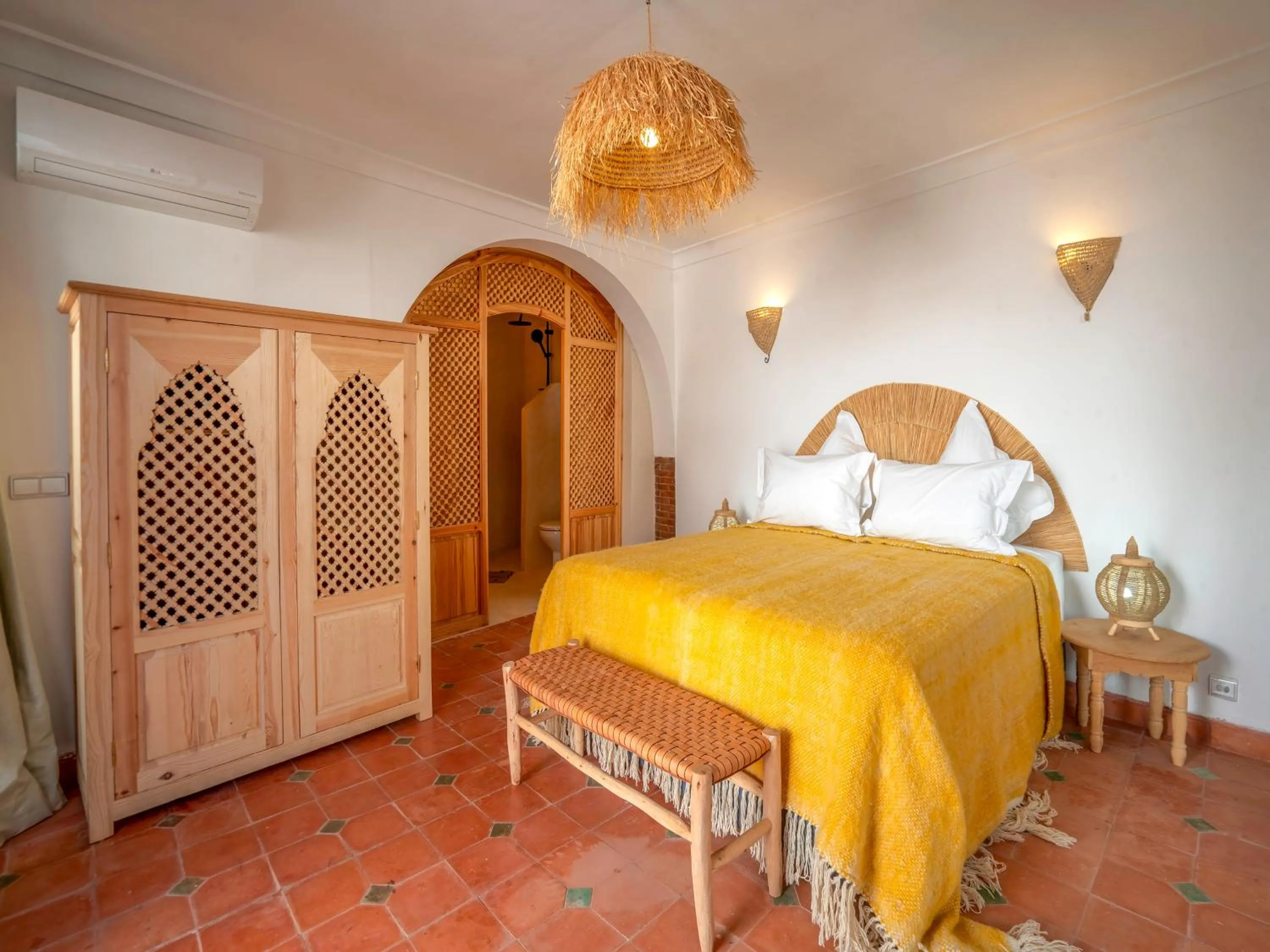 Bed in Kilimini Riad & SPA