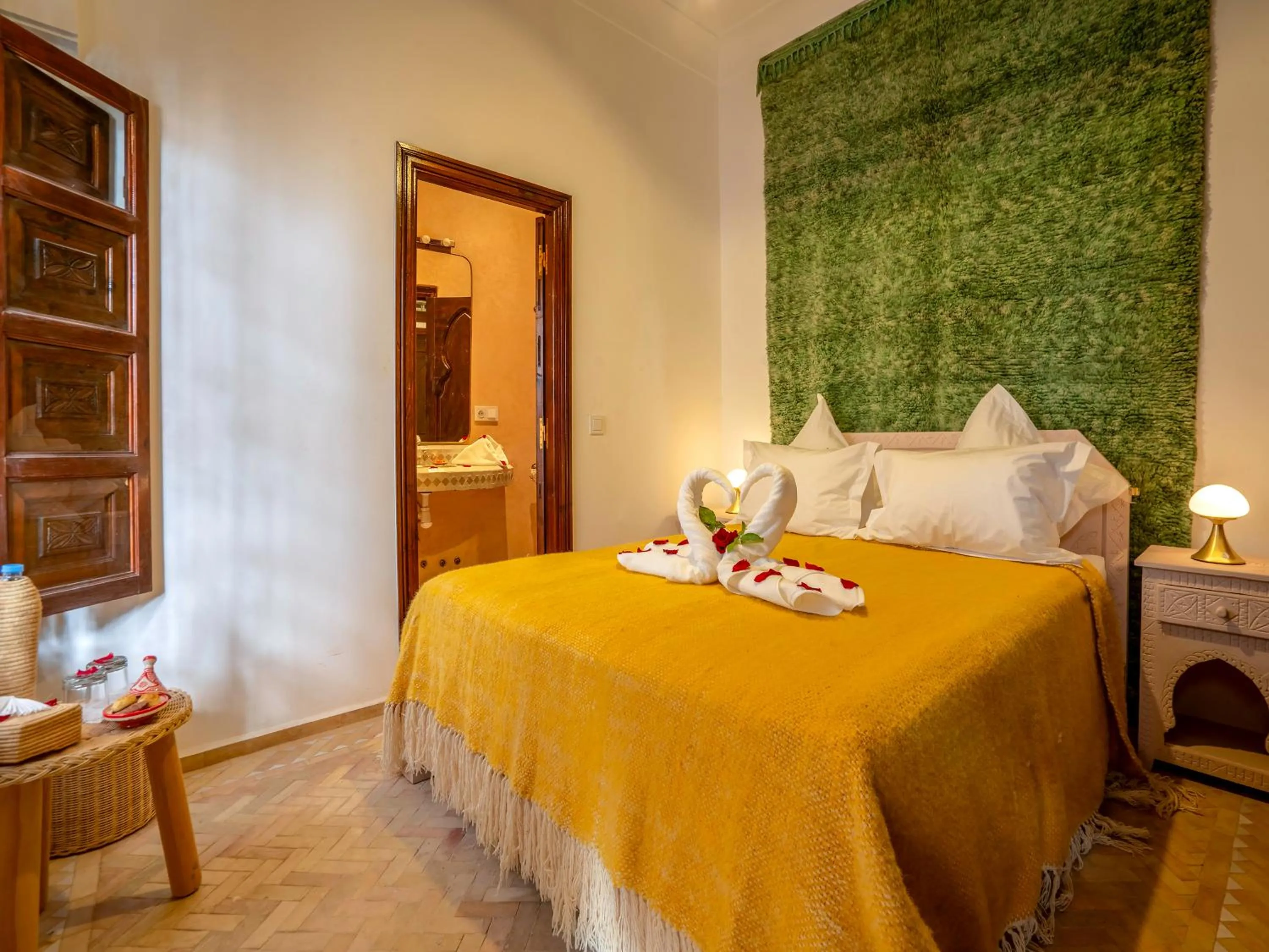 Bed in Kilimini Riad & SPA