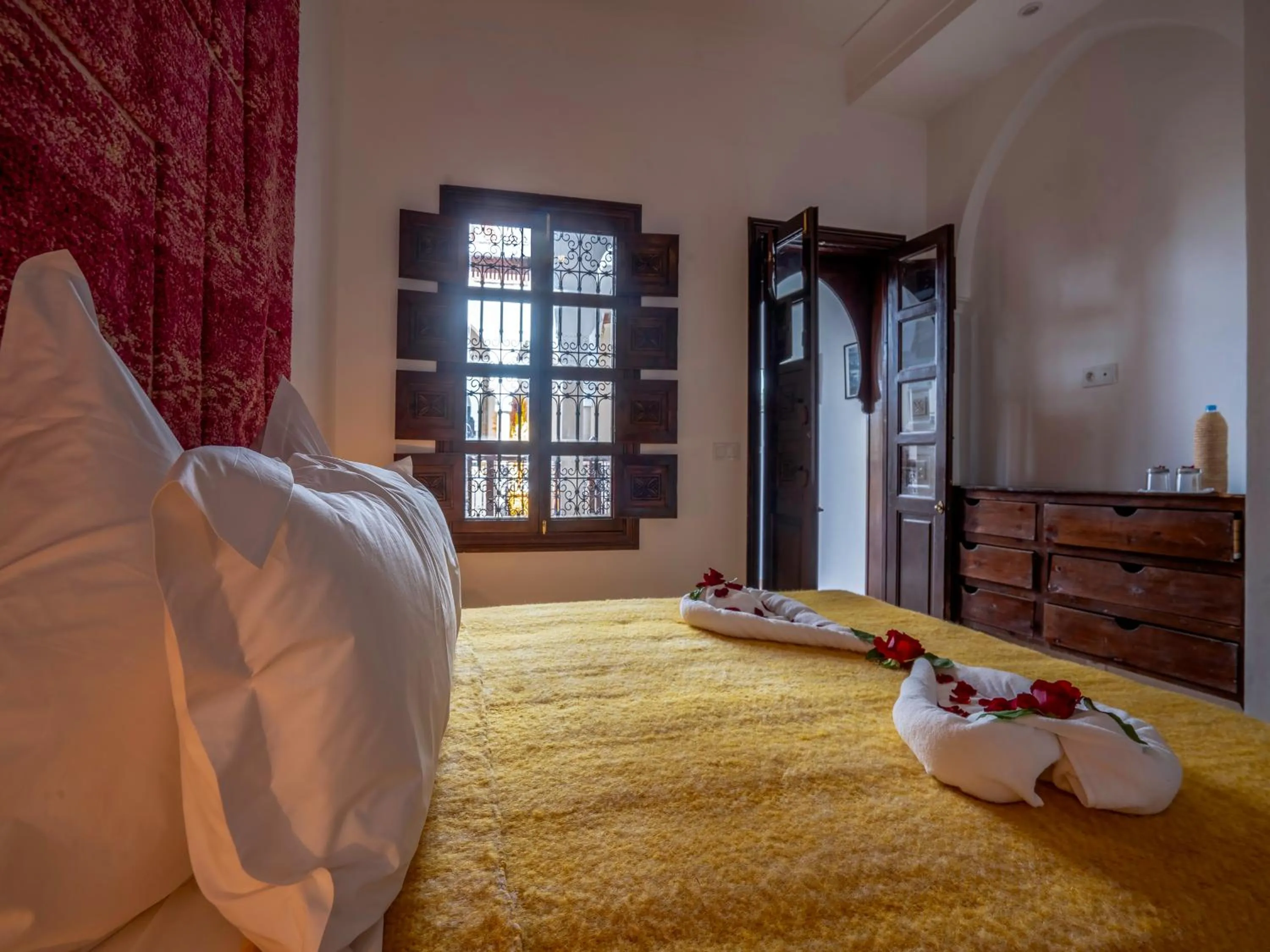 Bed in Kilimini Riad & SPA
