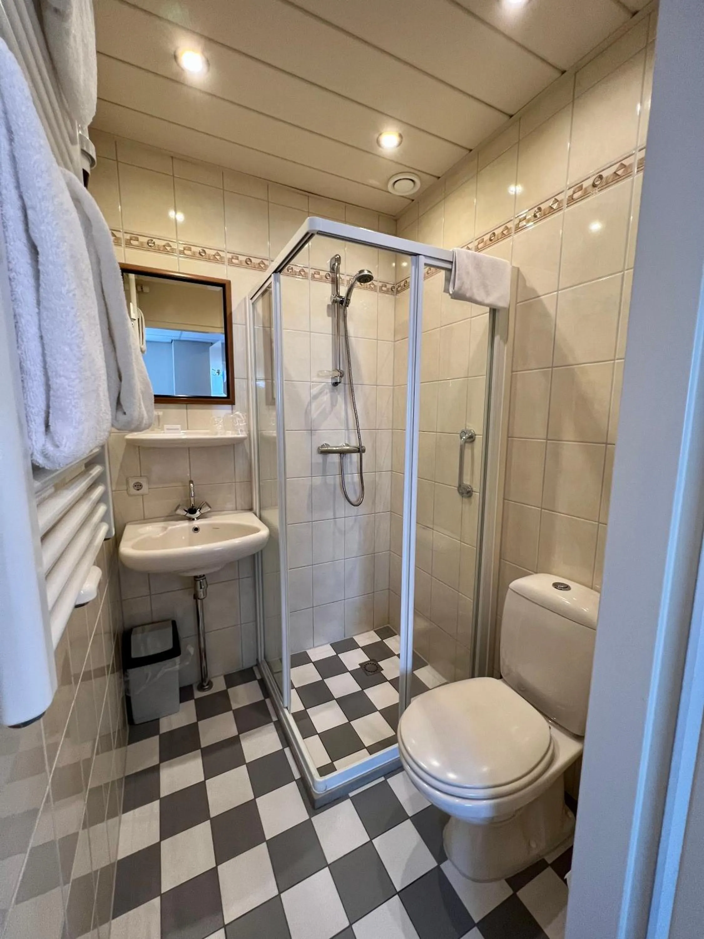 Bathroom in SEA YOU Hotel Noordwijk