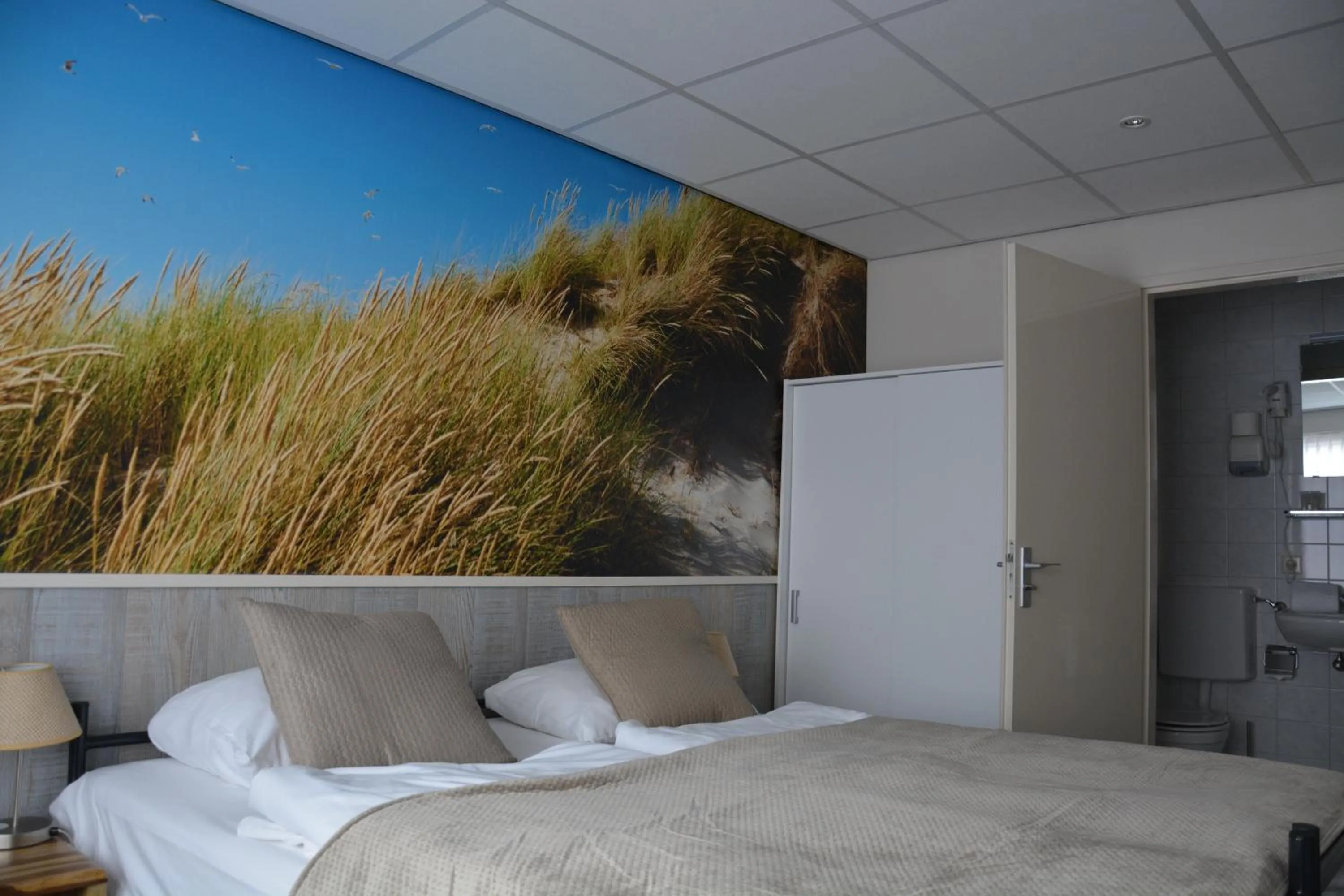 Bed in SEA YOU Hotel Noordwijk