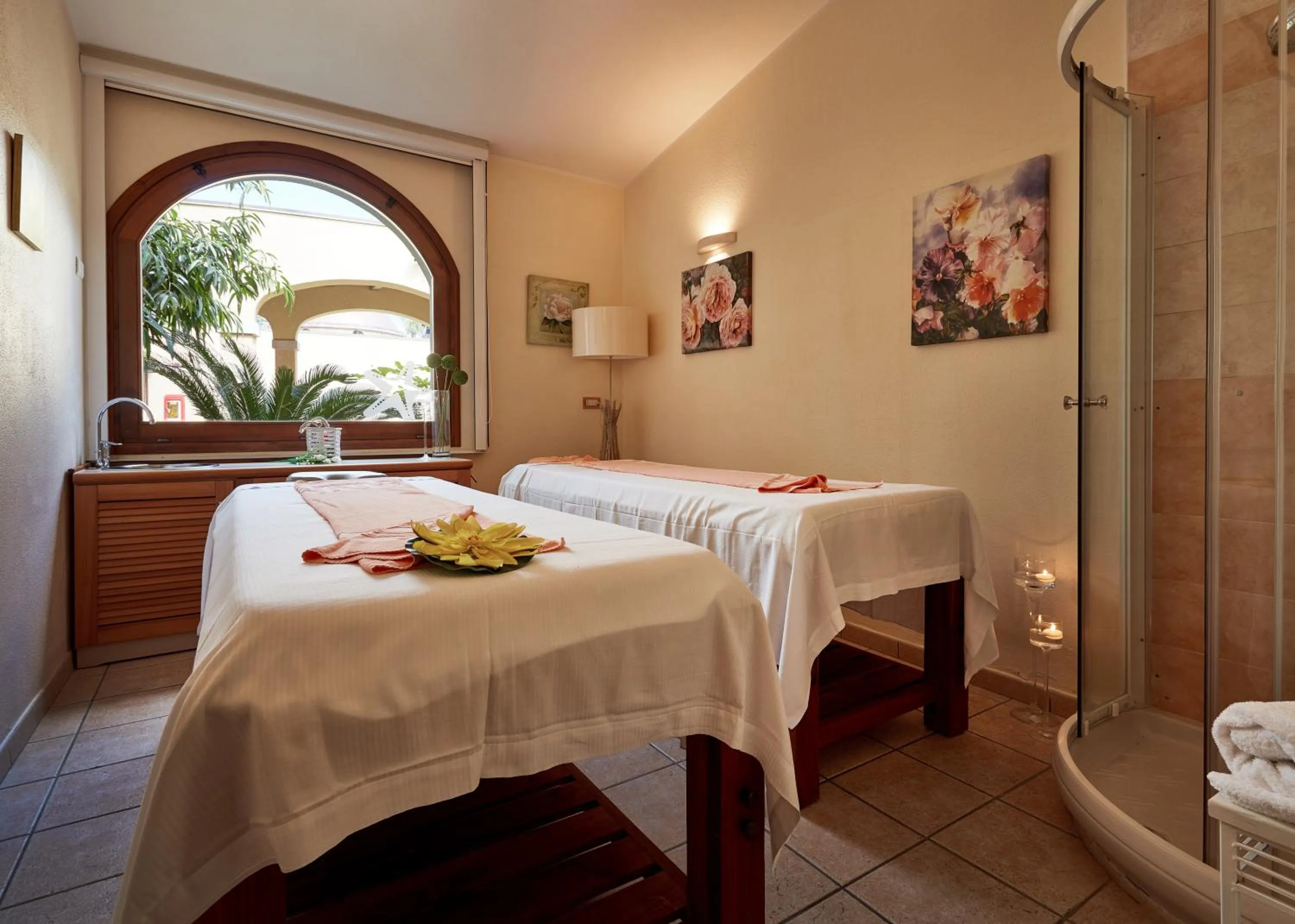 Spa and wellness centre/facilities, Bed in VOI Tanka Selected