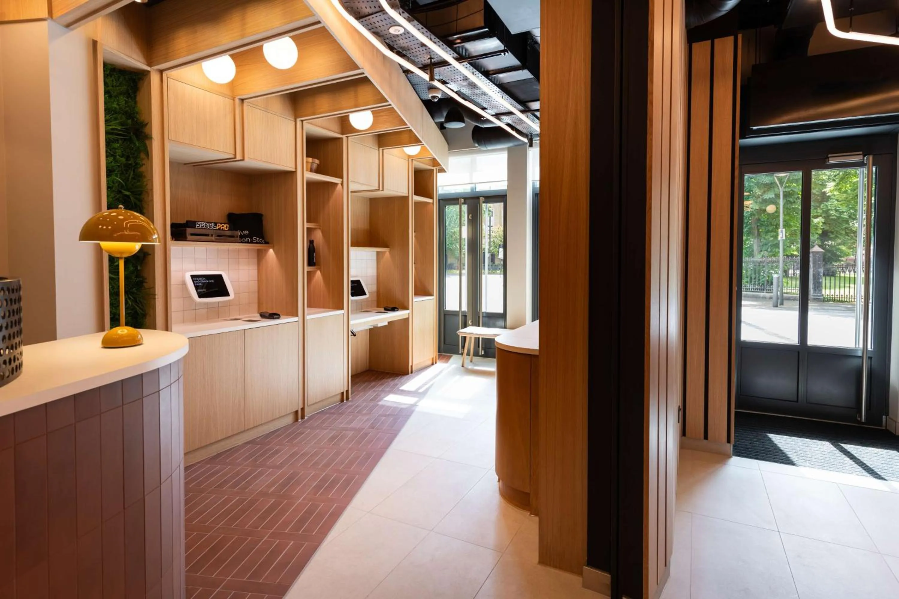 Lobby or reception in YOTELPAD London Stratford