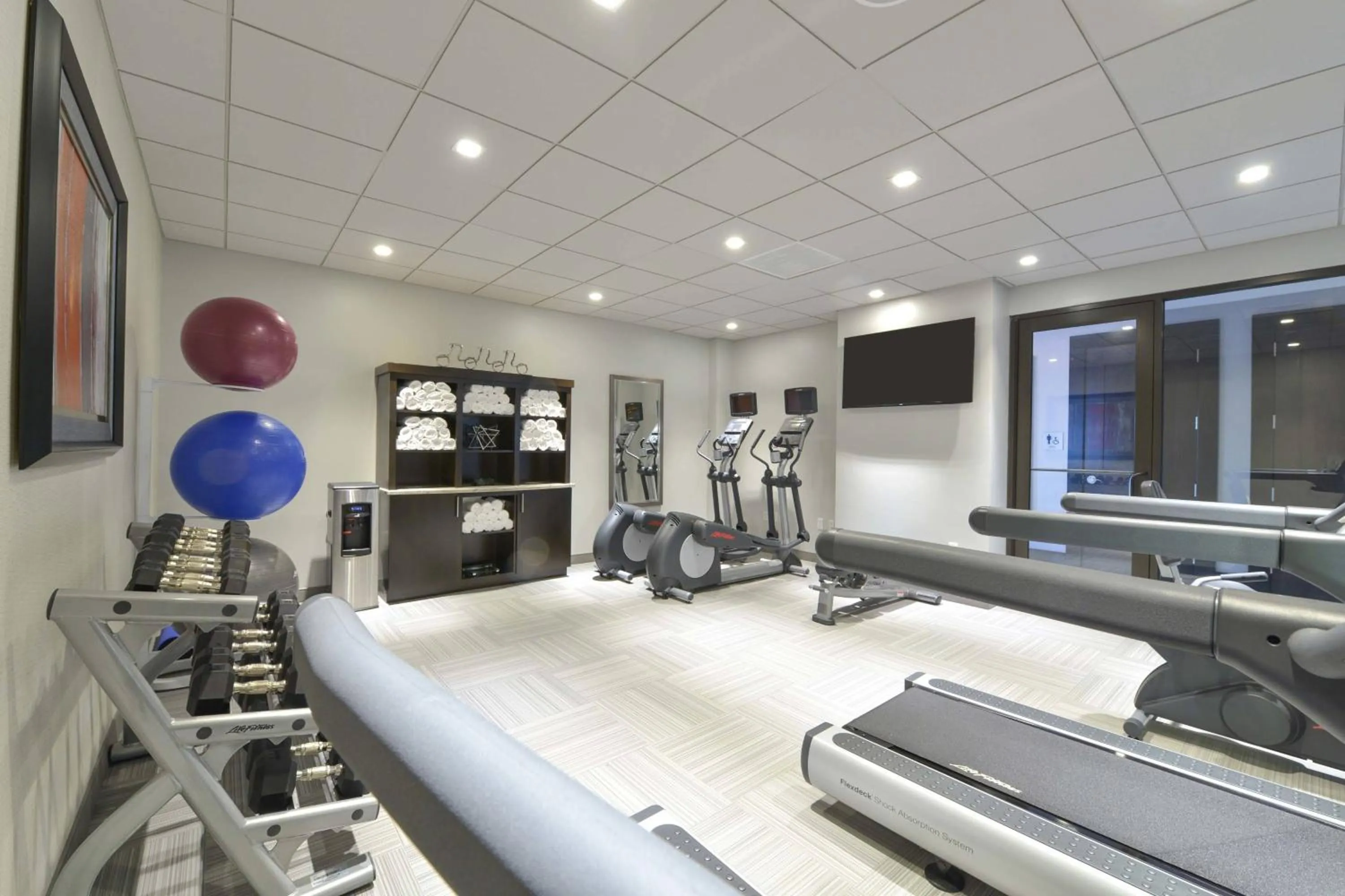 Fitness centre/facilities in Fairfield Inn & Suites by Marriott Boston Cambridge