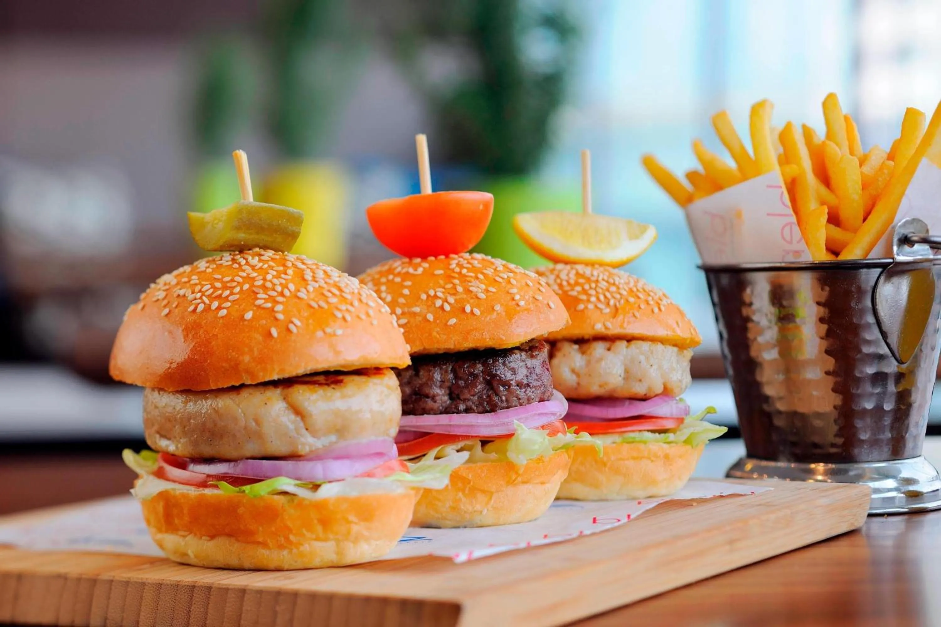 Restaurant/places to eat in Residence Inn by Marriott Kuwait City