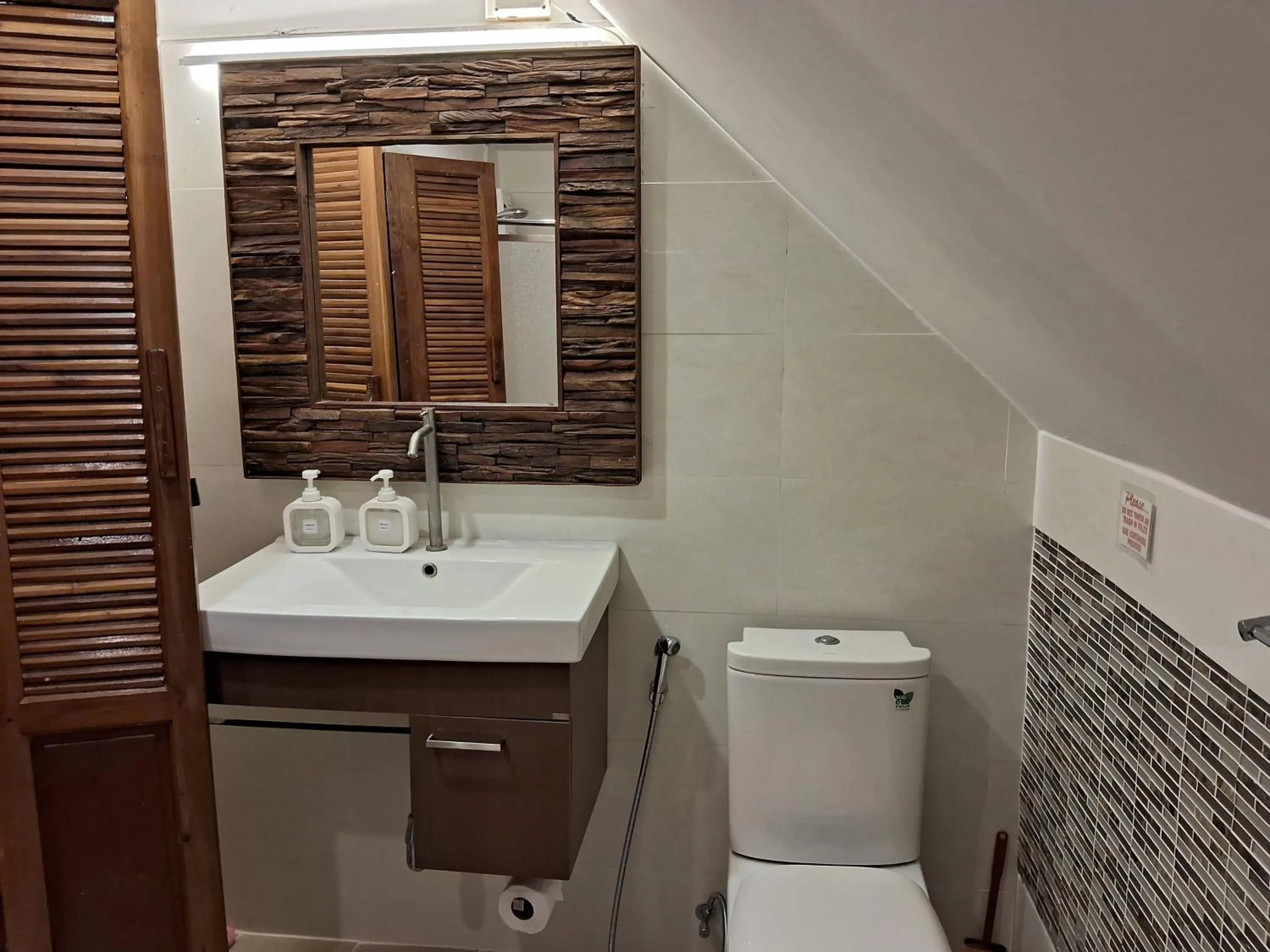 Toilet in At Samui Haus