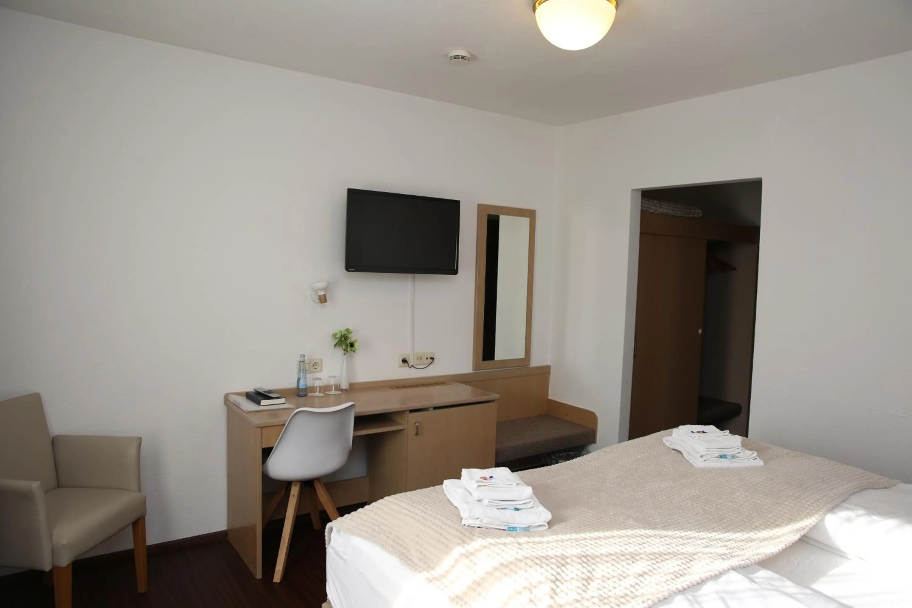 Bed in Hotel Garni Alte Post