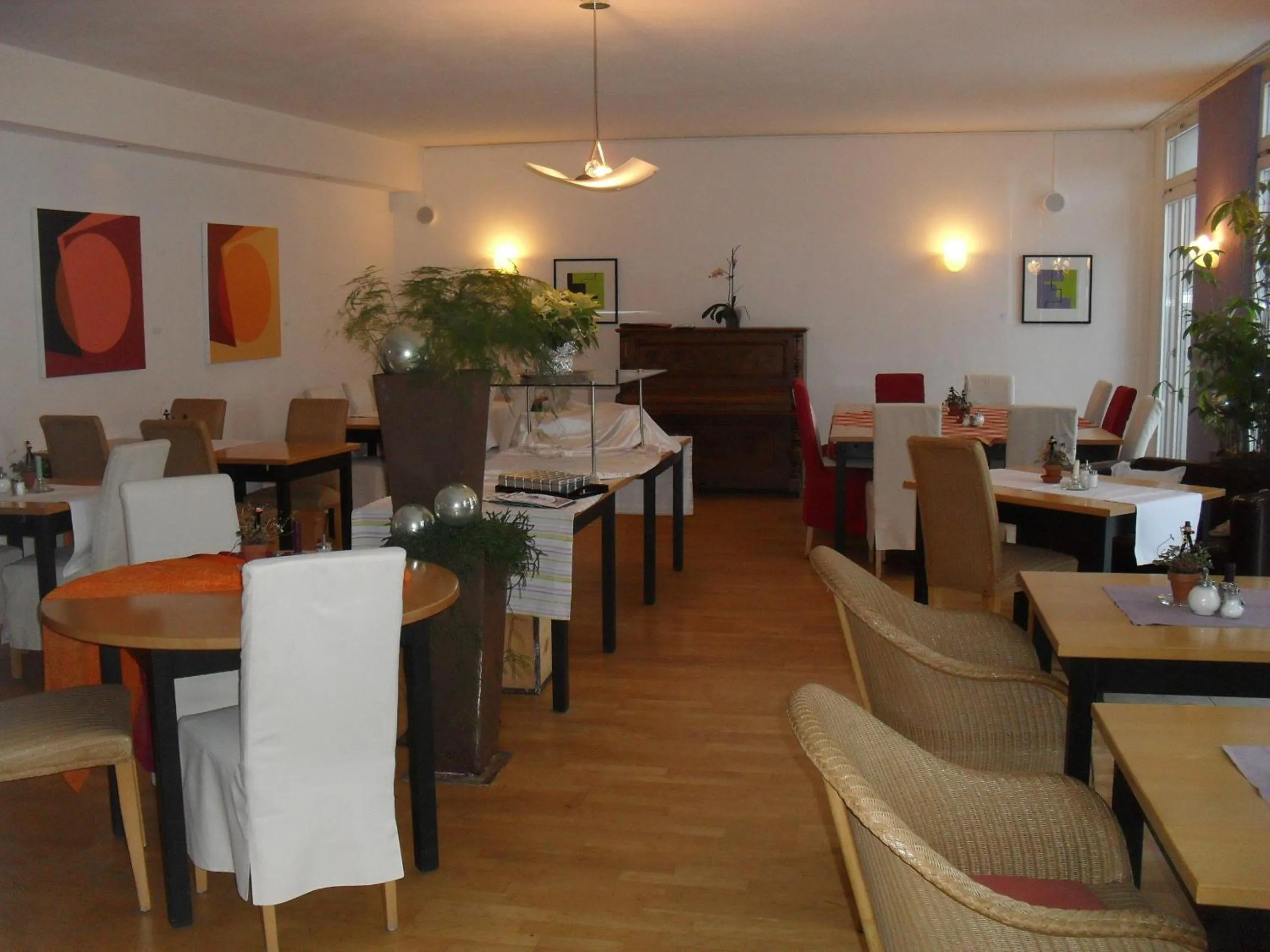Restaurant/places to eat in Hotel am Fluss