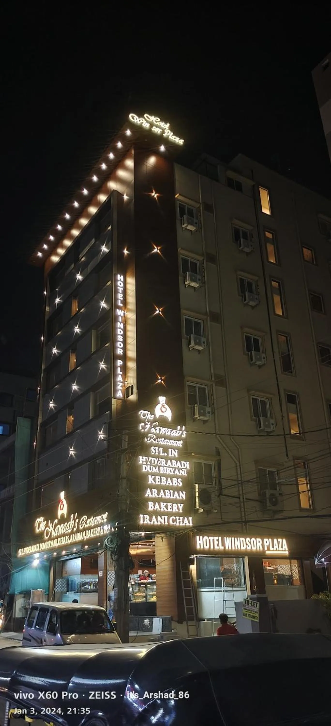 Property building in Hotel Windsor Plaza