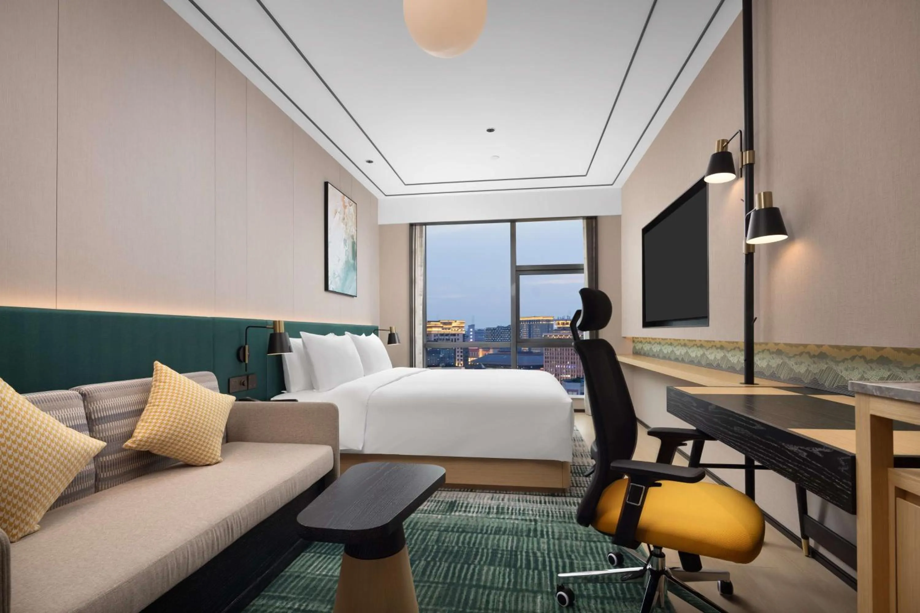 Bedroom, Bed in Hilton Garden Inn Chengdu Chunxi Road Center