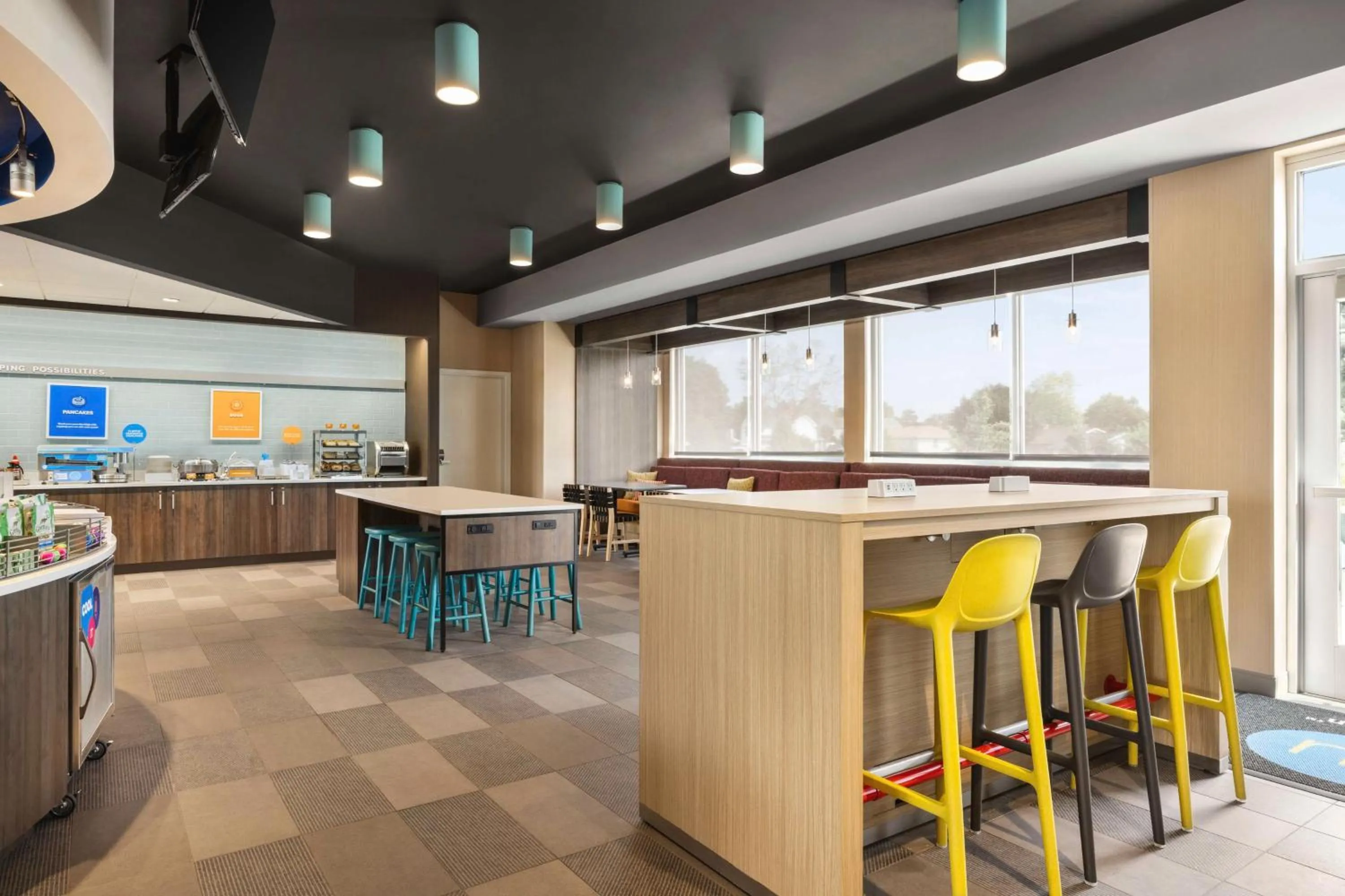 Breakfast in Tru By Hilton Martinsburg