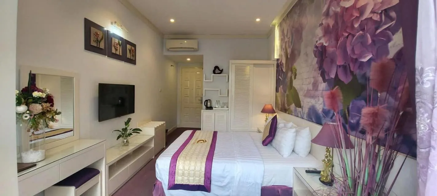 Bed in Tuong Vi Hotel