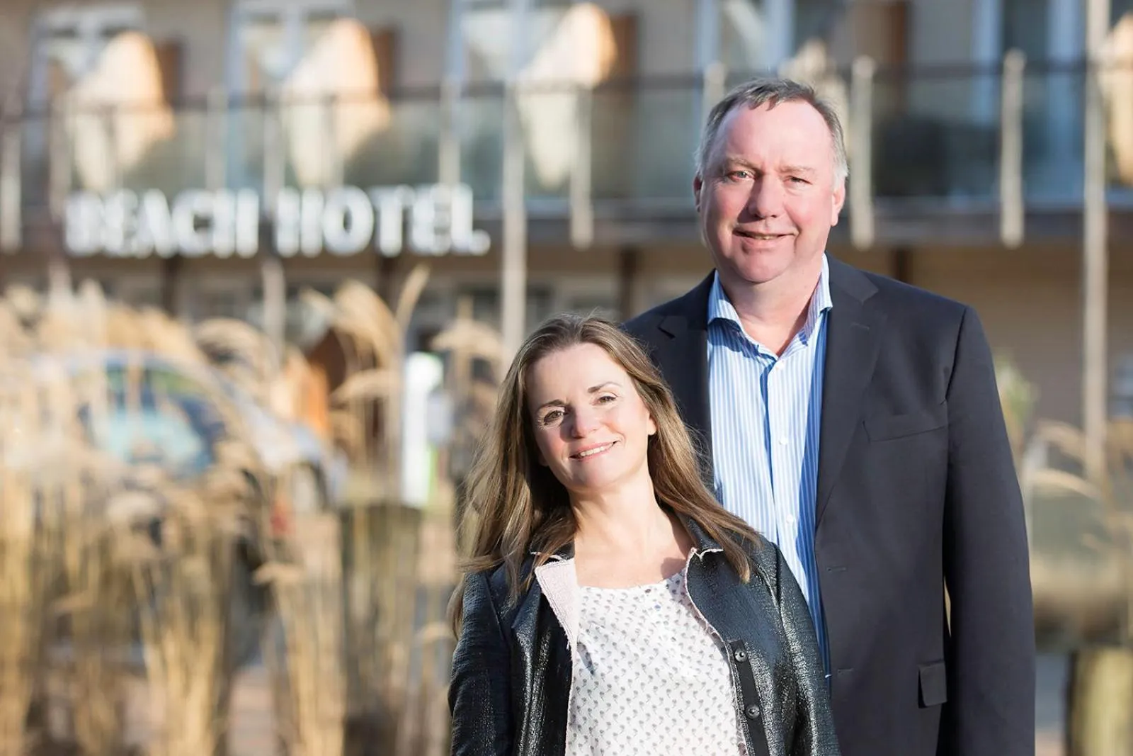 Staff in Beach Hotel I Kloeg Collection