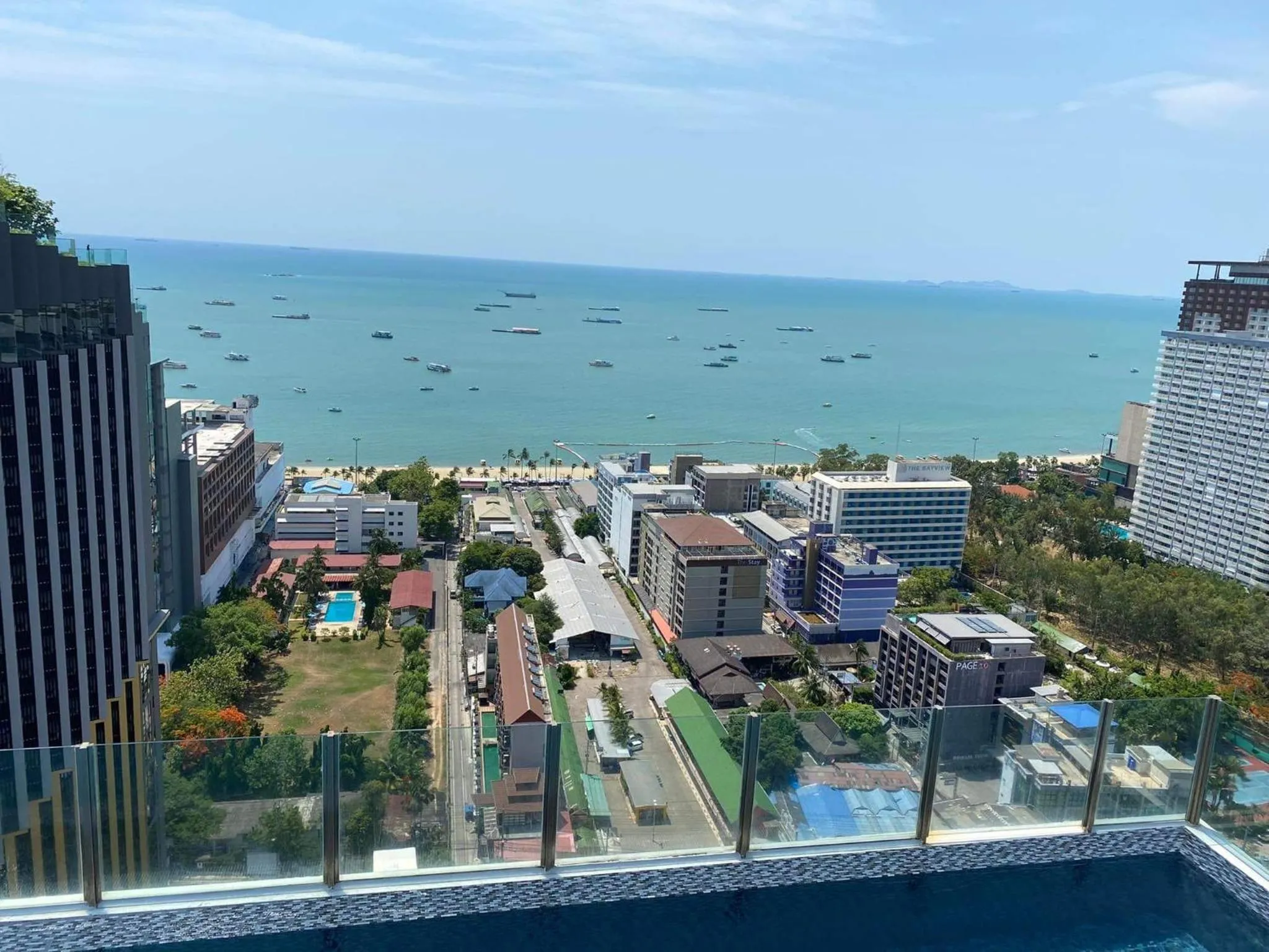 The base in pattaya condo