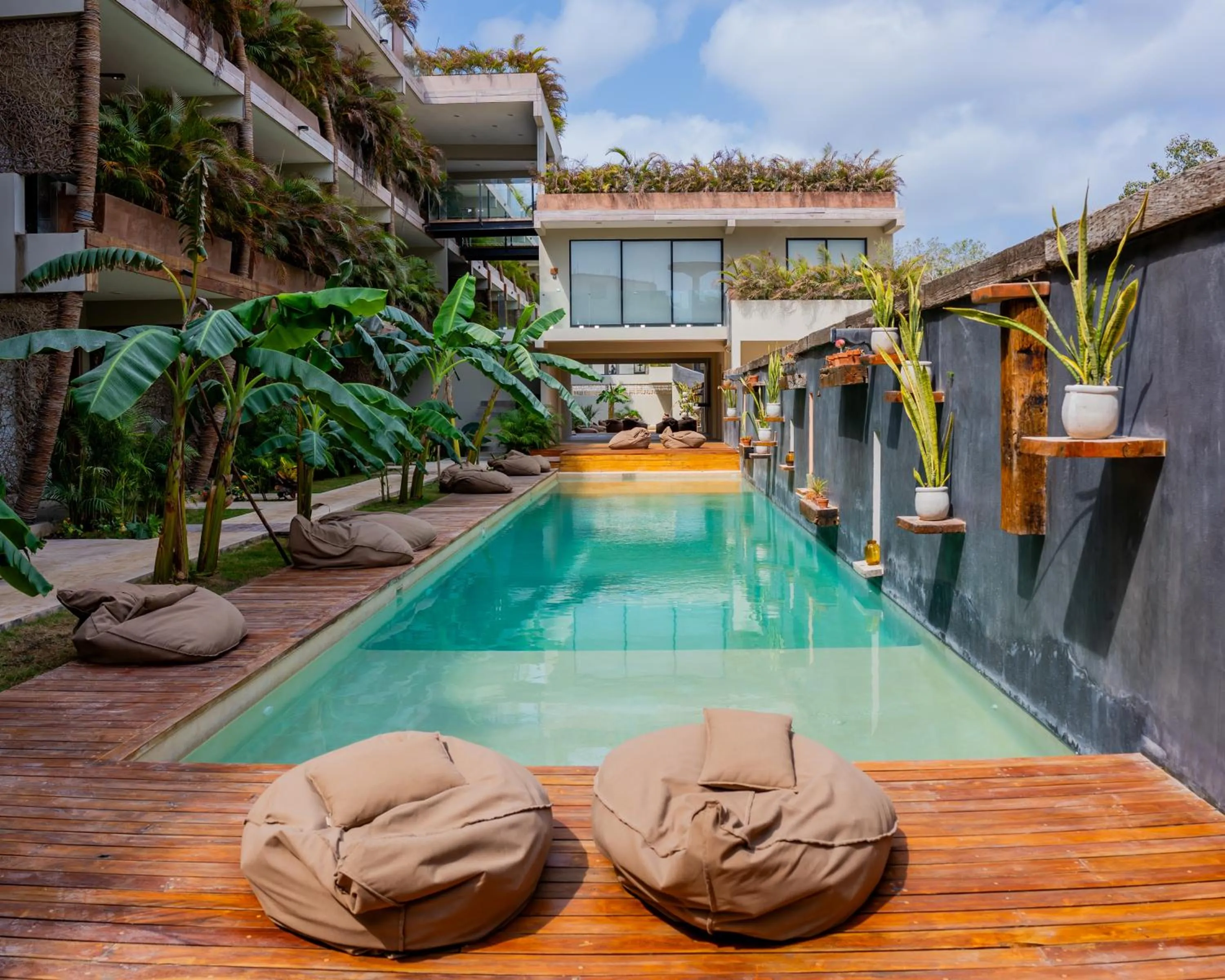 Garden in Xamira Tulum Studios