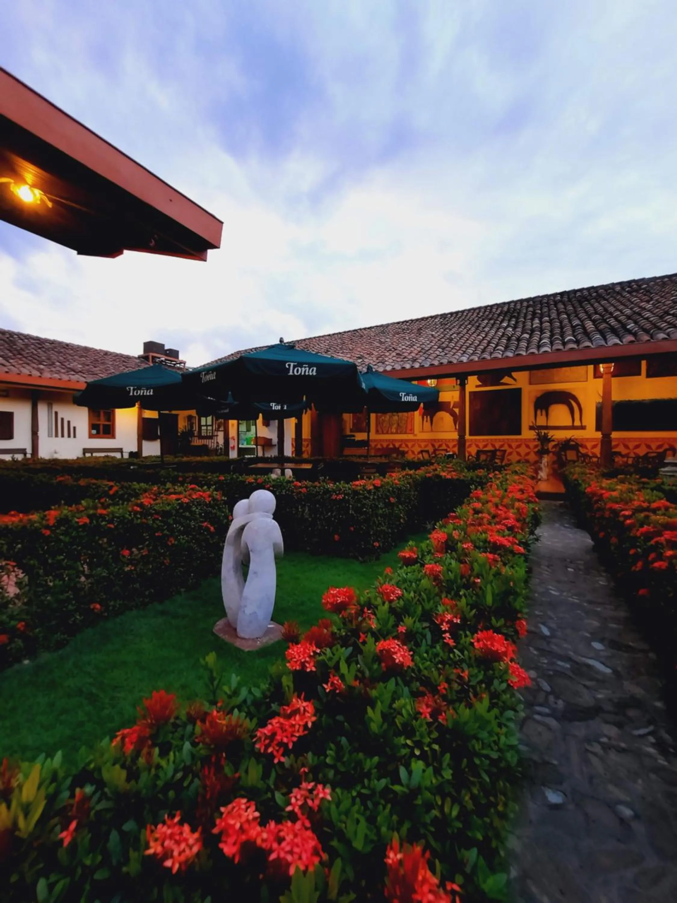 Property building in Hotel La Posada del Doctor