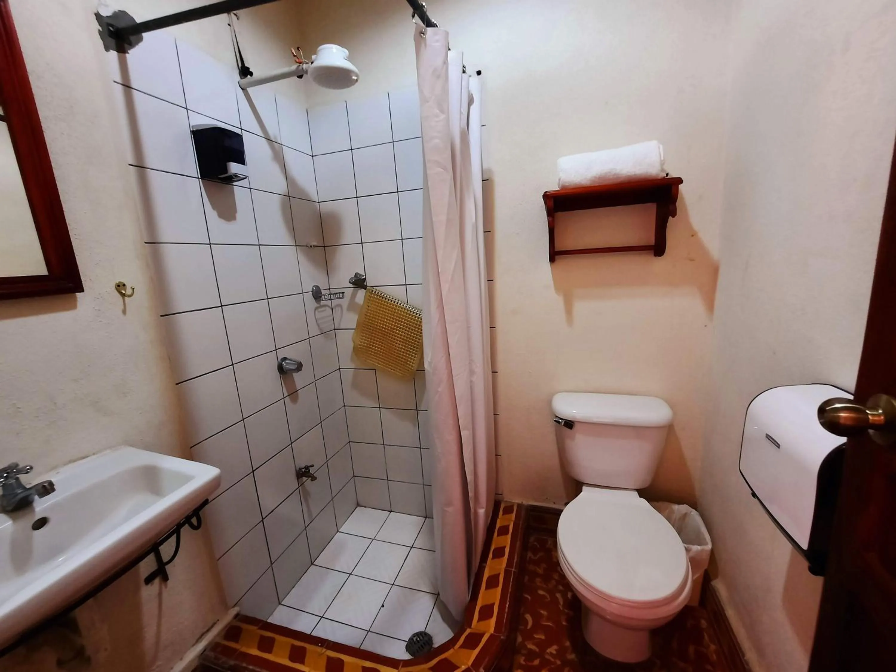 Bathroom in Hotel La Posada del Doctor