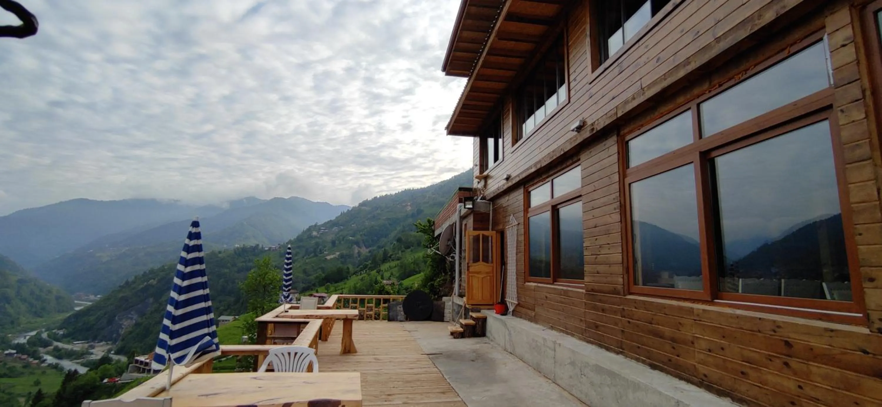 Property building in Kinya Bungalov Hotel