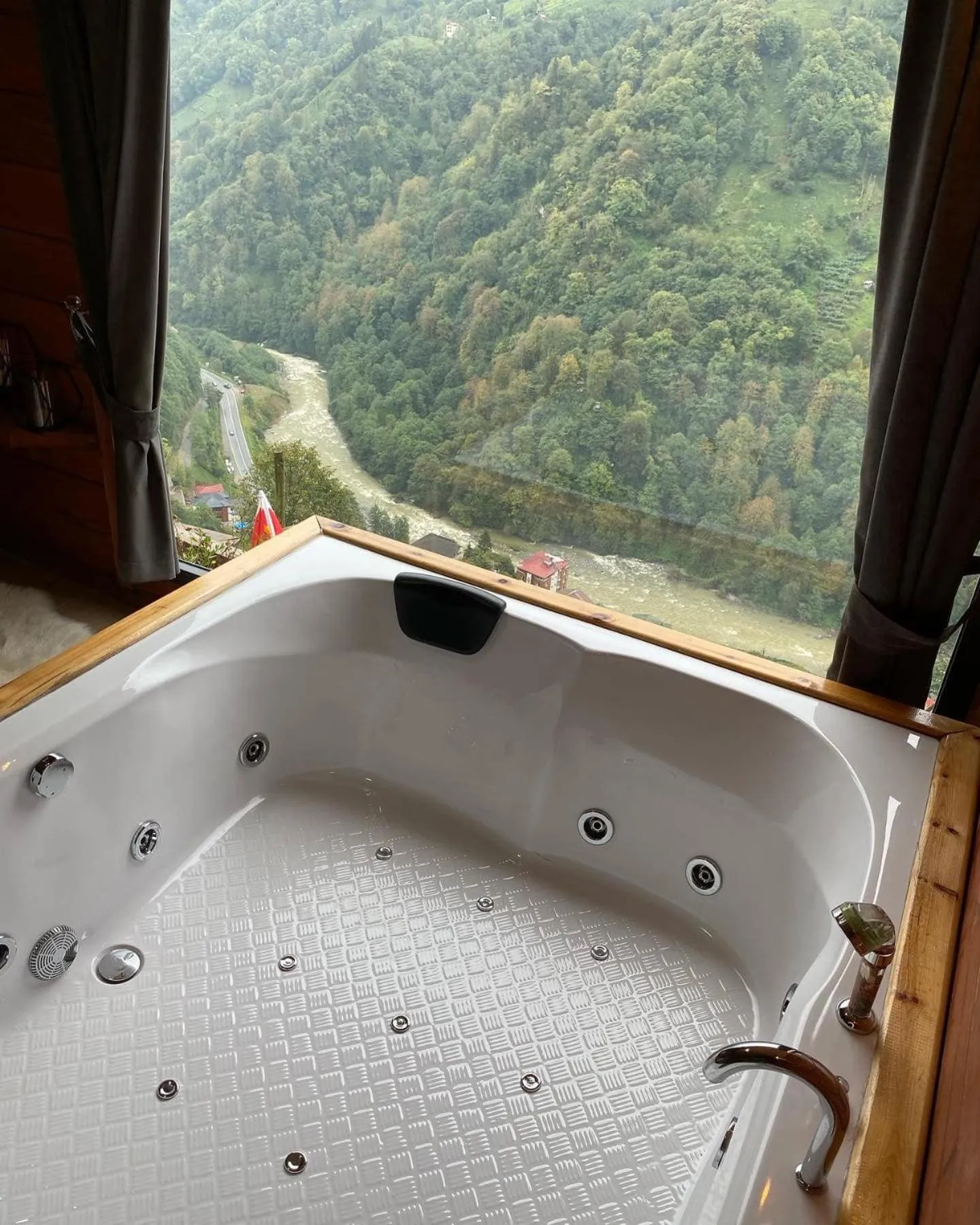 Kinya Bungalov Hotel