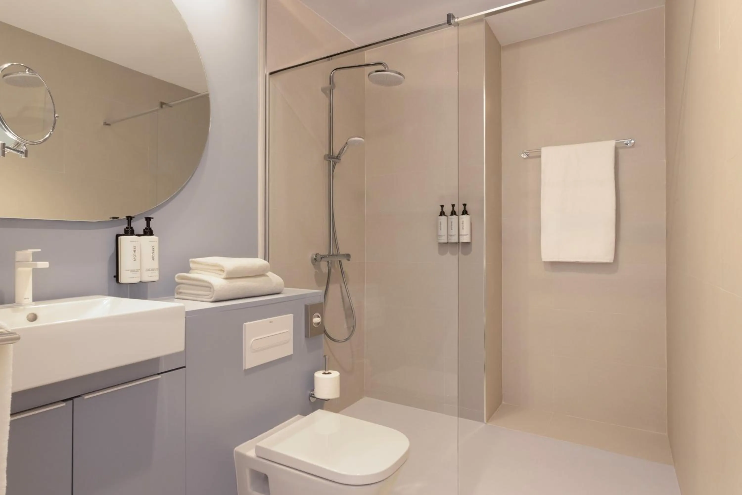 Bathroom in Staybridge Suites & Apartments Malaga by IHG