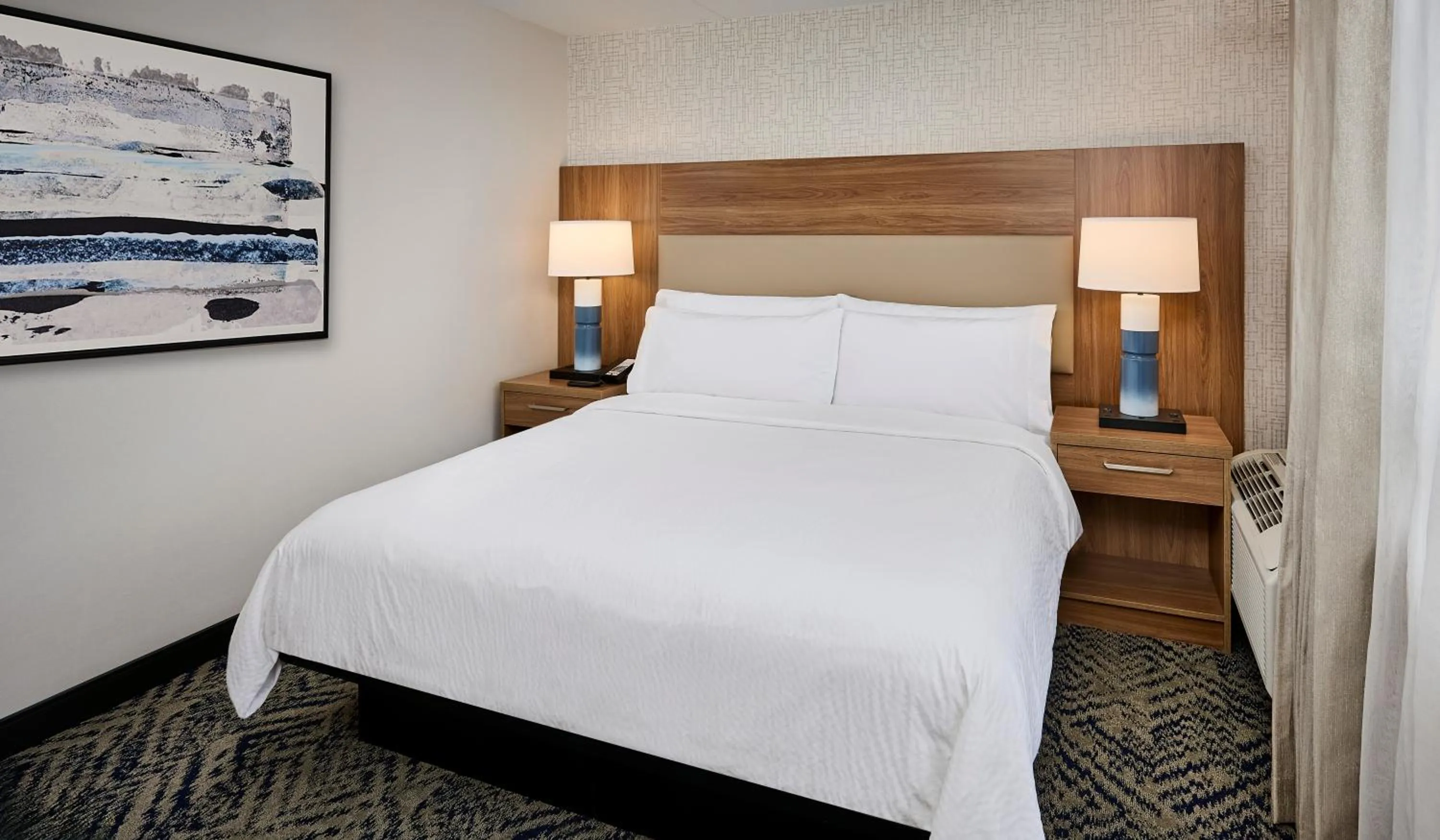 Bedroom, Bed in Candlewood Suites Burlington Conference Centre by IHG