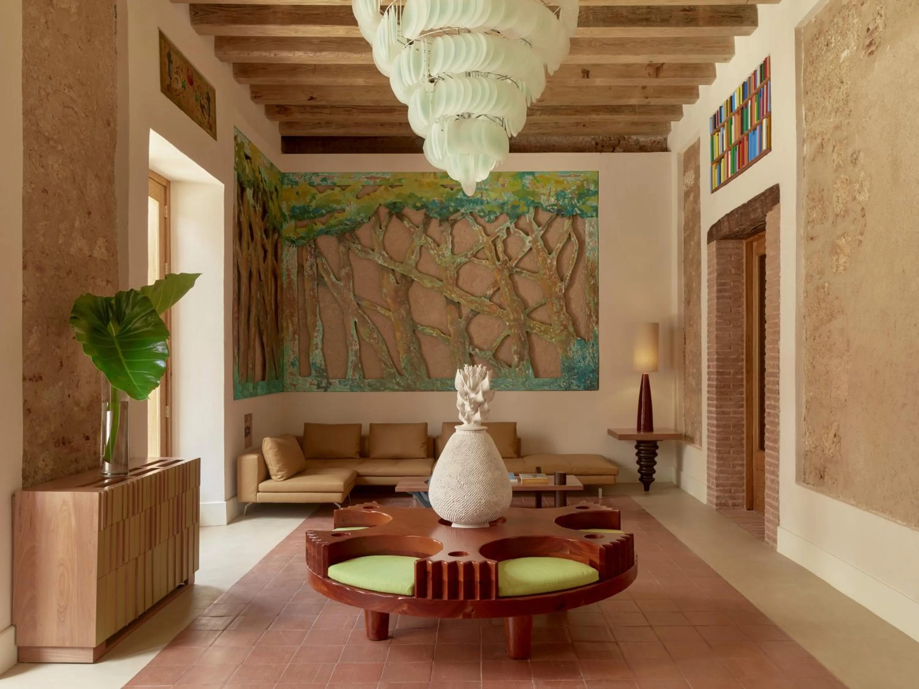 Living room in Kimpton Las Mercedes by IHG