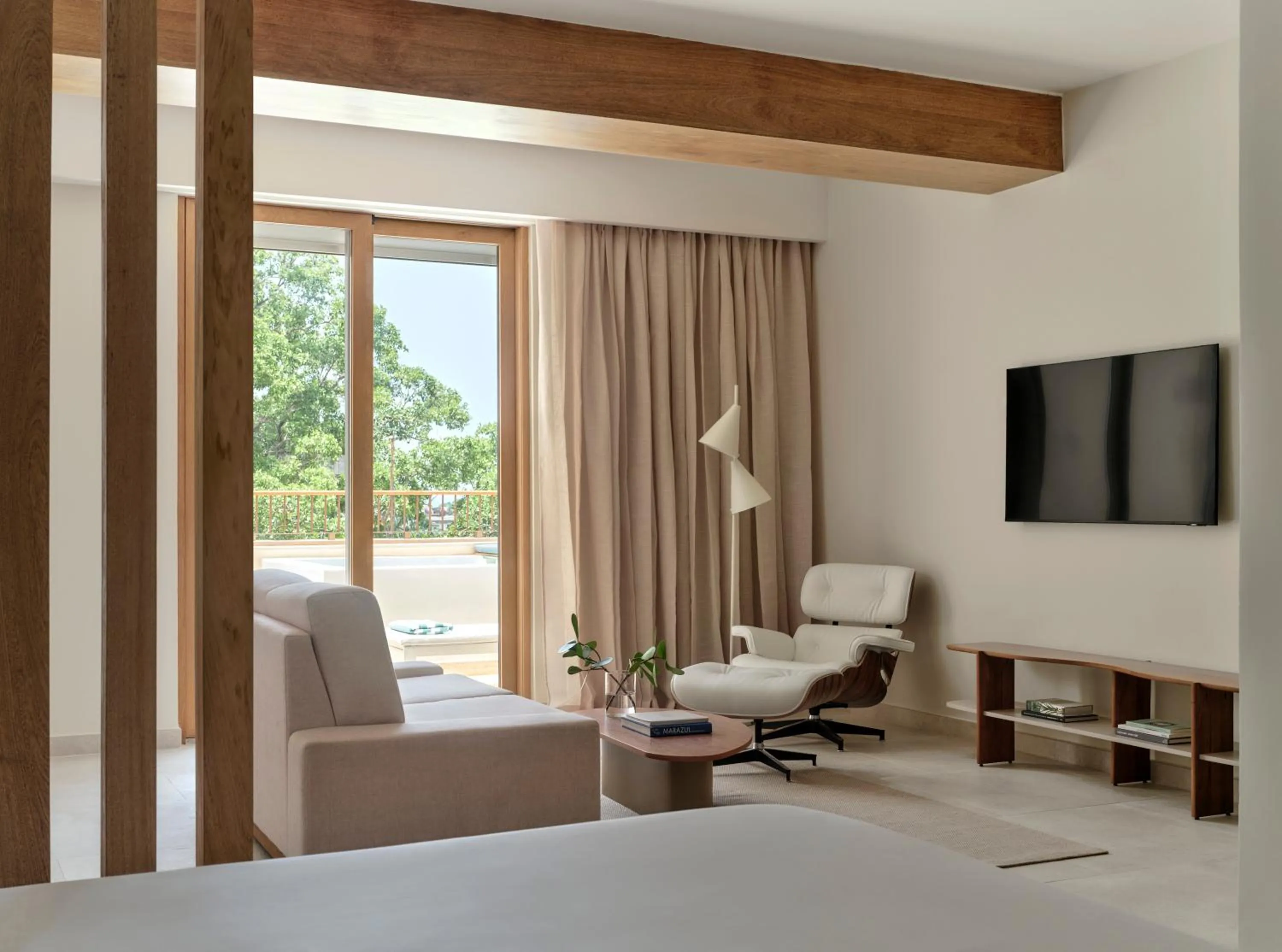 TV and multimedia, Bed in Kimpton Las Mercedes by IHG