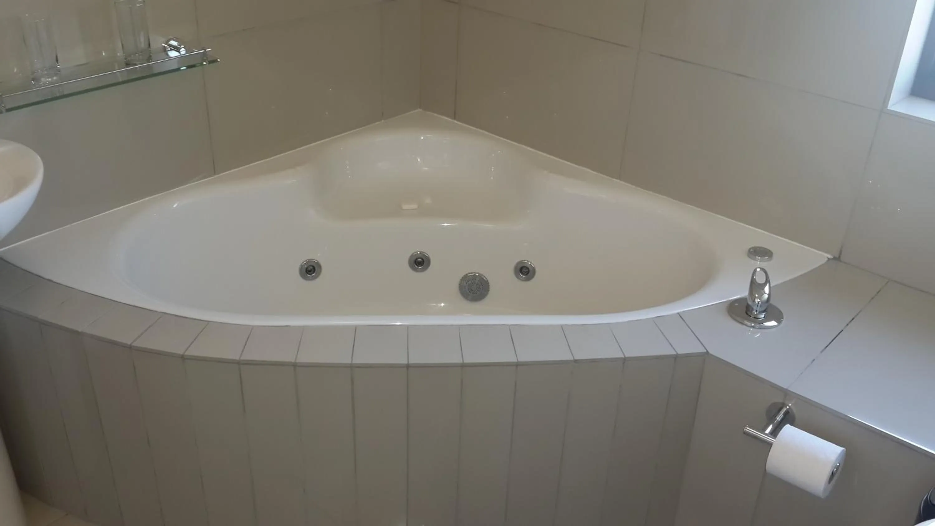 Bath in Victoria Hotel