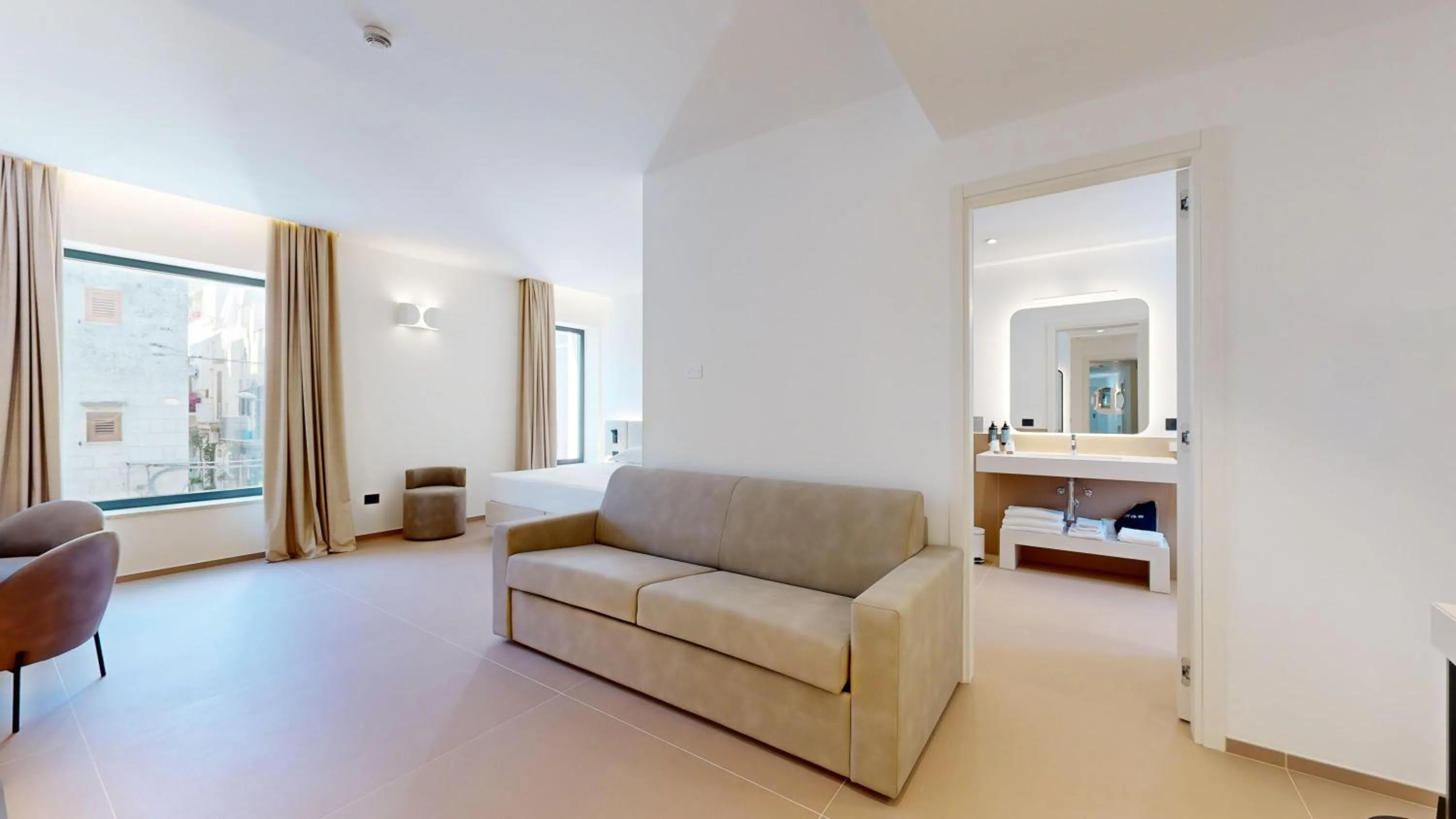 Seating area in PRIMO OSTUNI HOTEL