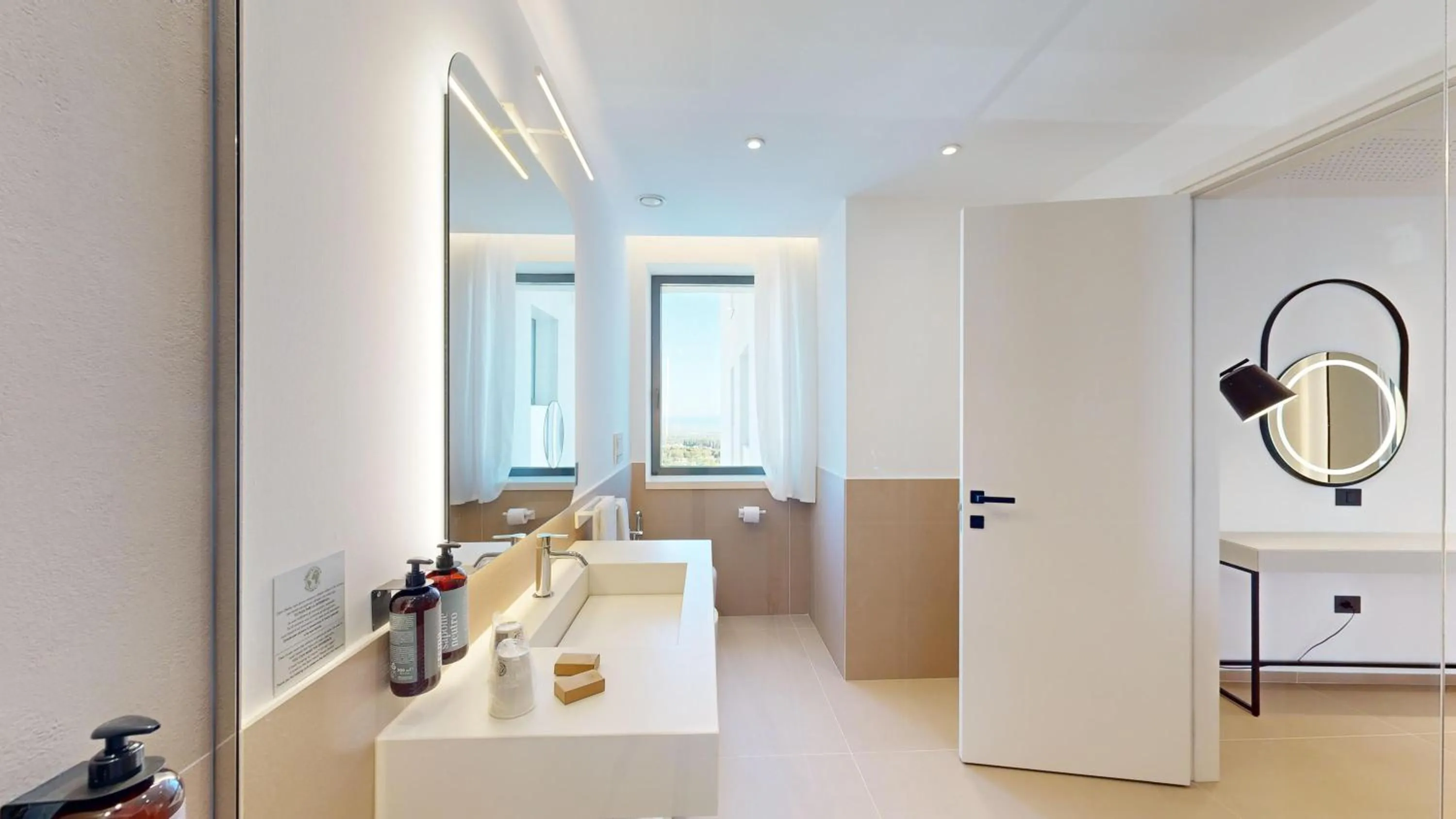 Bathroom in PRIMO OSTUNI HOTEL