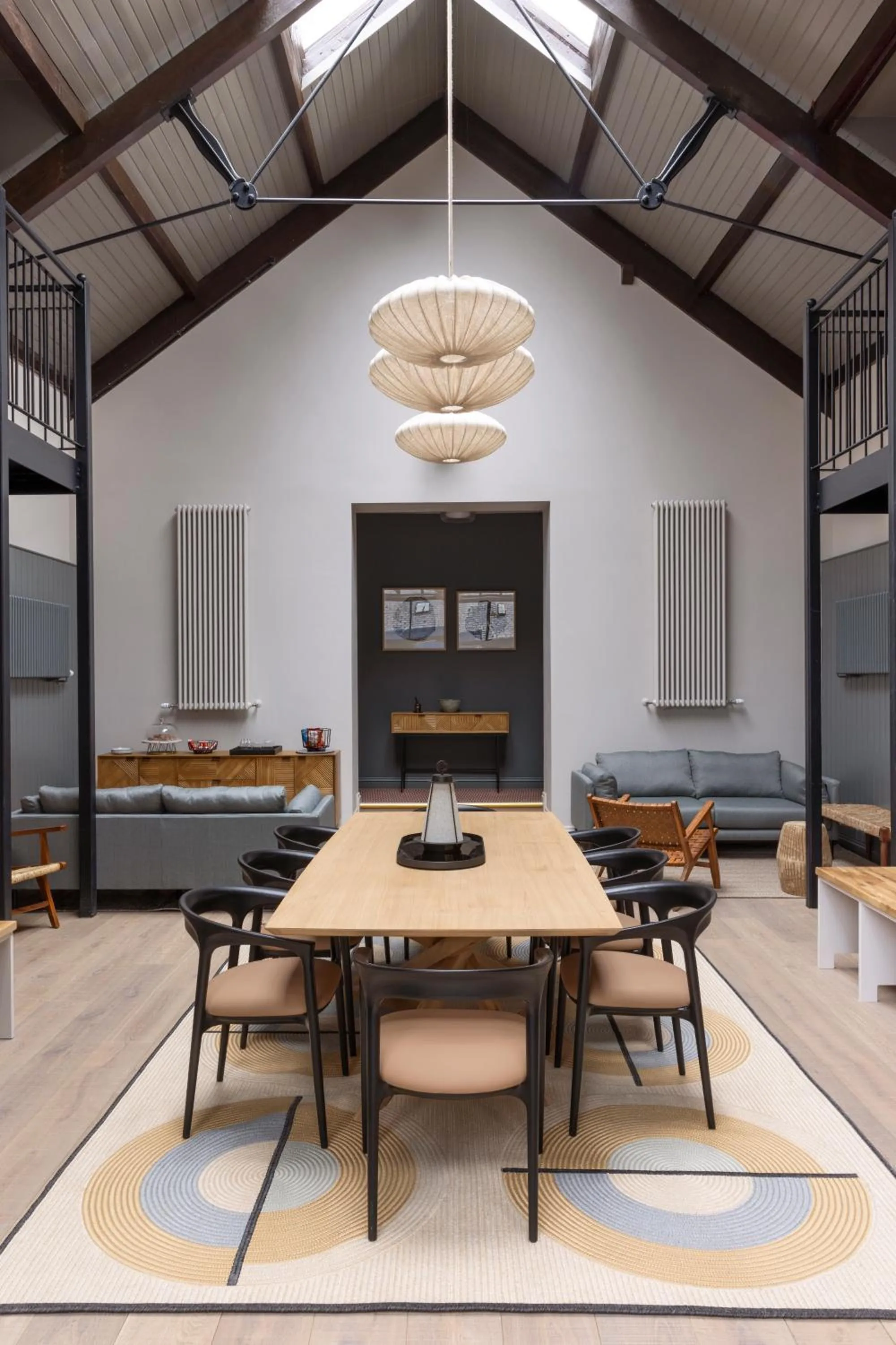 Communal lounge/ TV room in Pine Trees Hotel Pitlochry