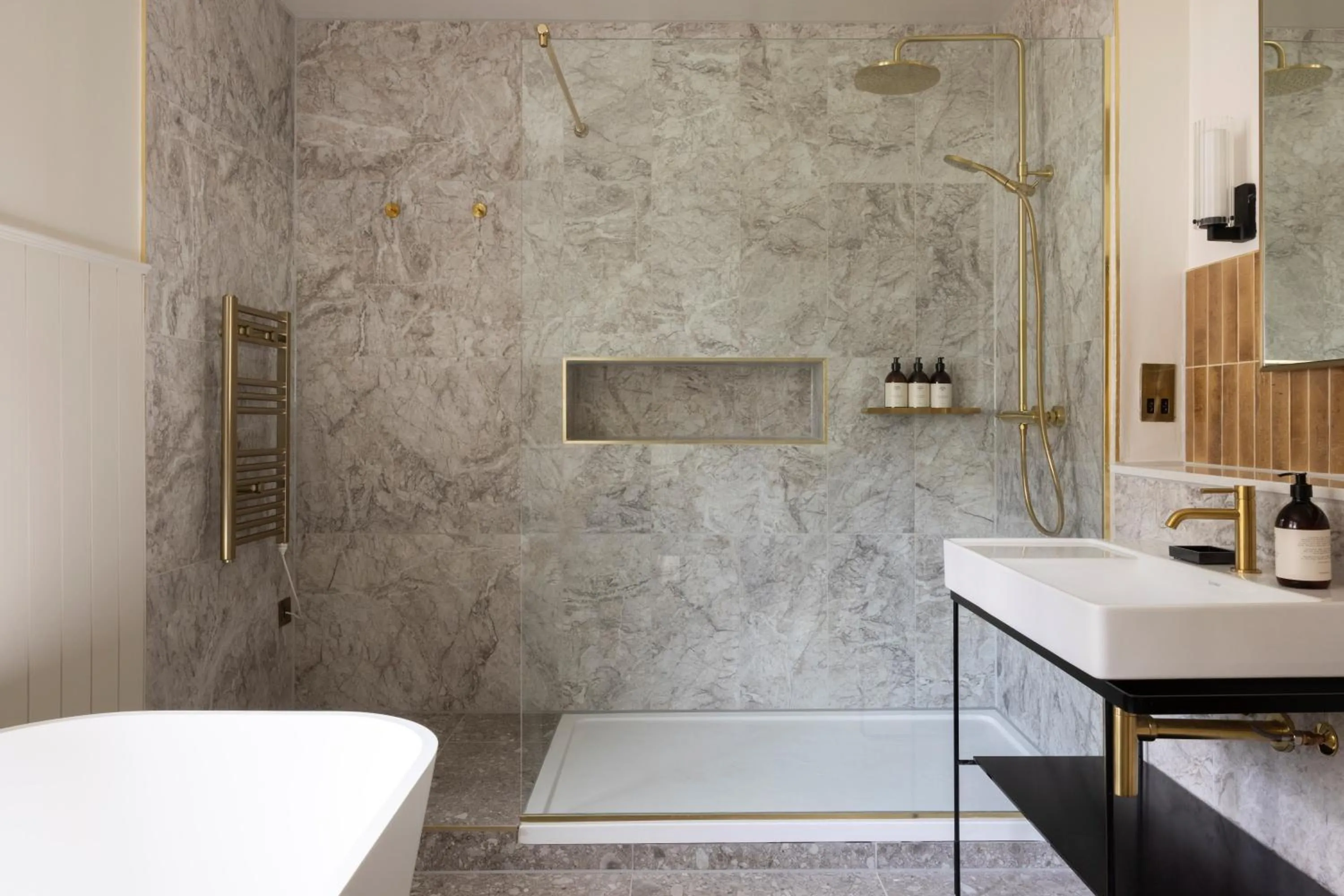 Bathroom in Pine Trees Hotel Pitlochry