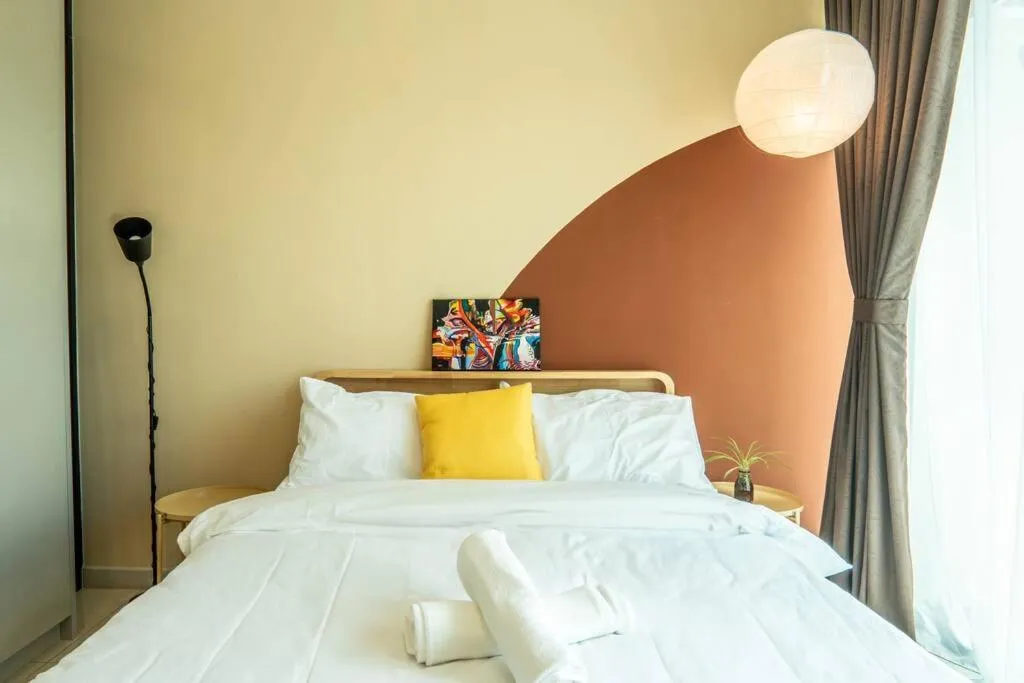 Bed in Datum Jelatek Residence by Airhost