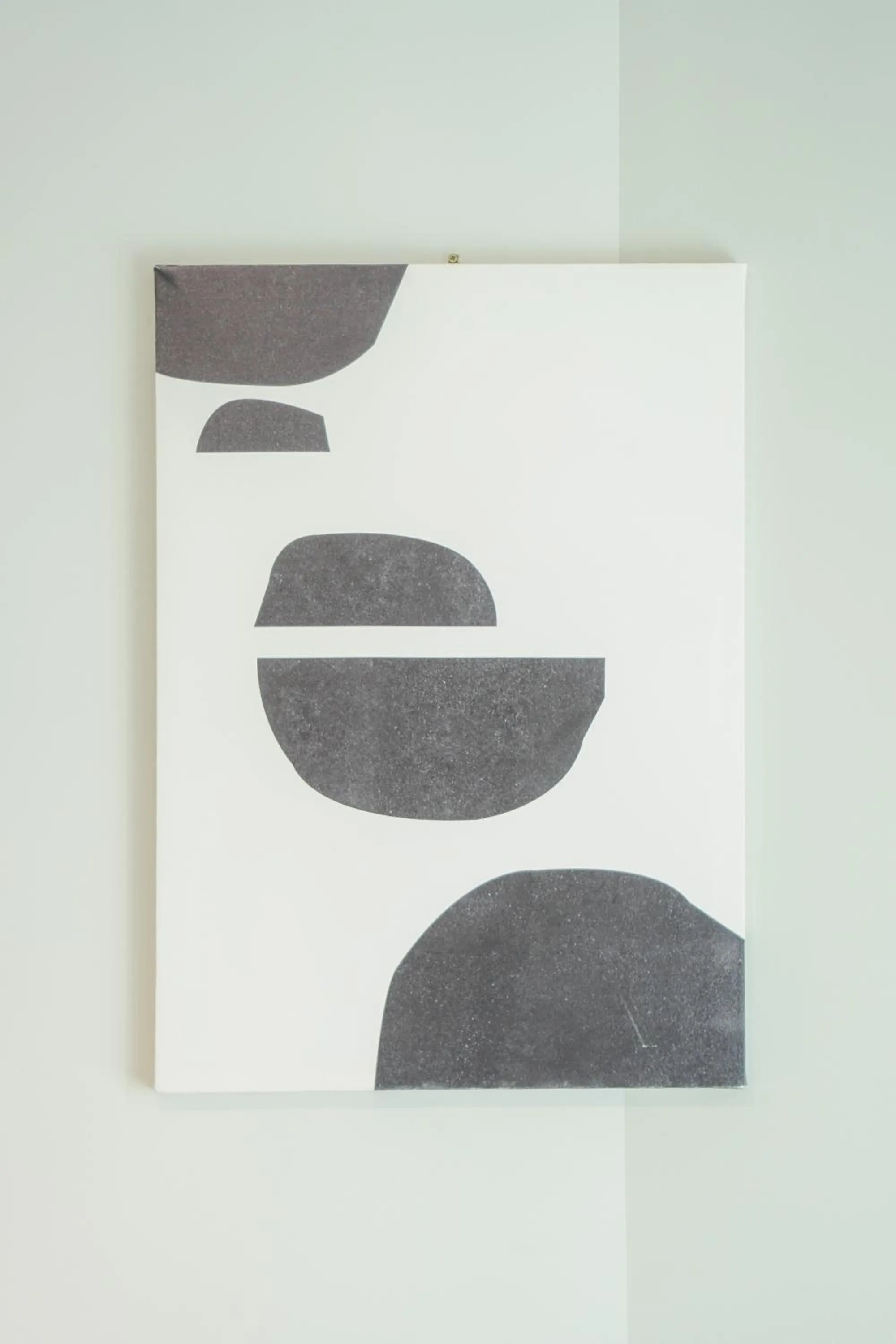 Decorative detail in Datum Jelatek Residence by Airhost