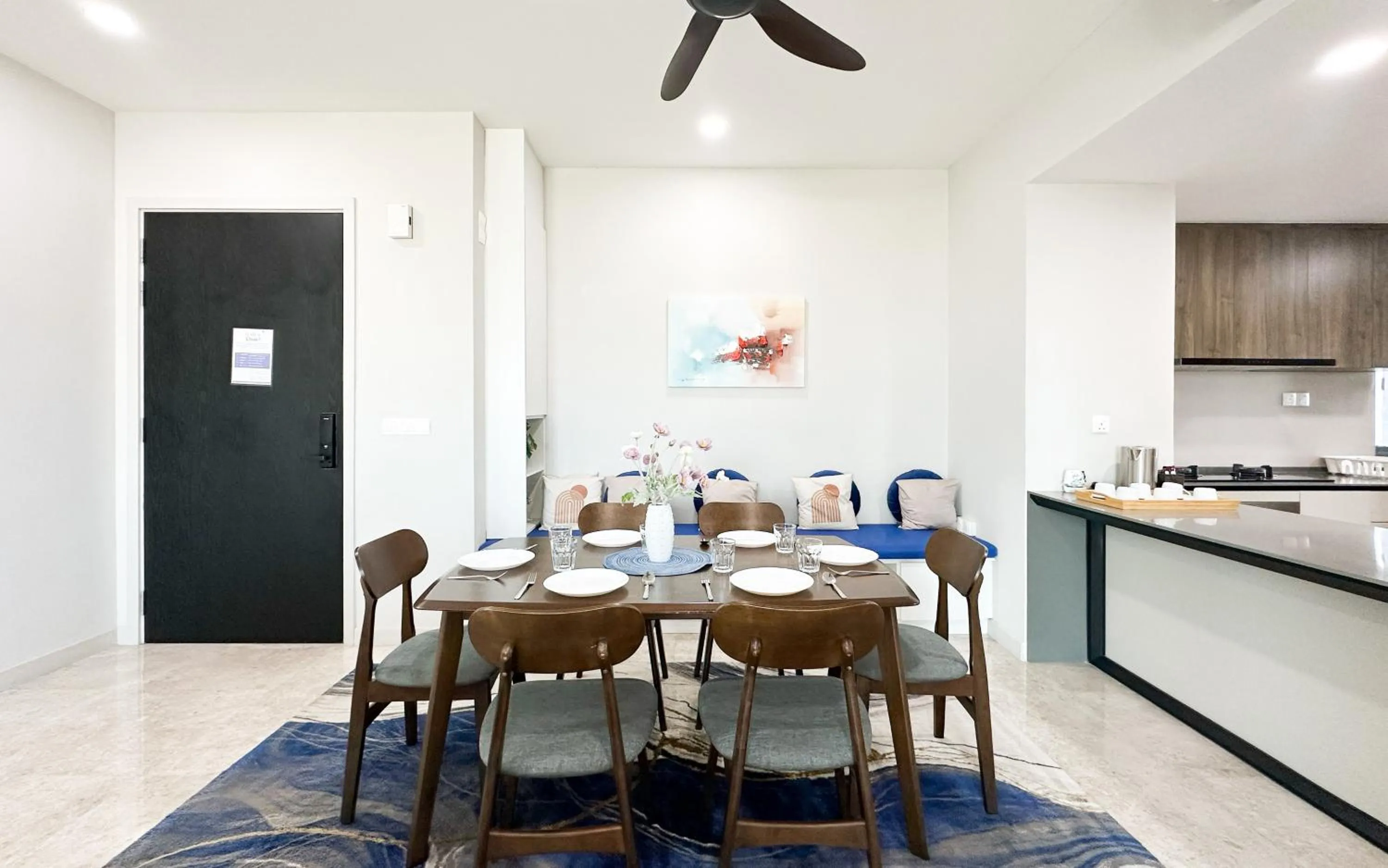 Kitchen or kitchenette in Datum Jelatek Residence by Airhost