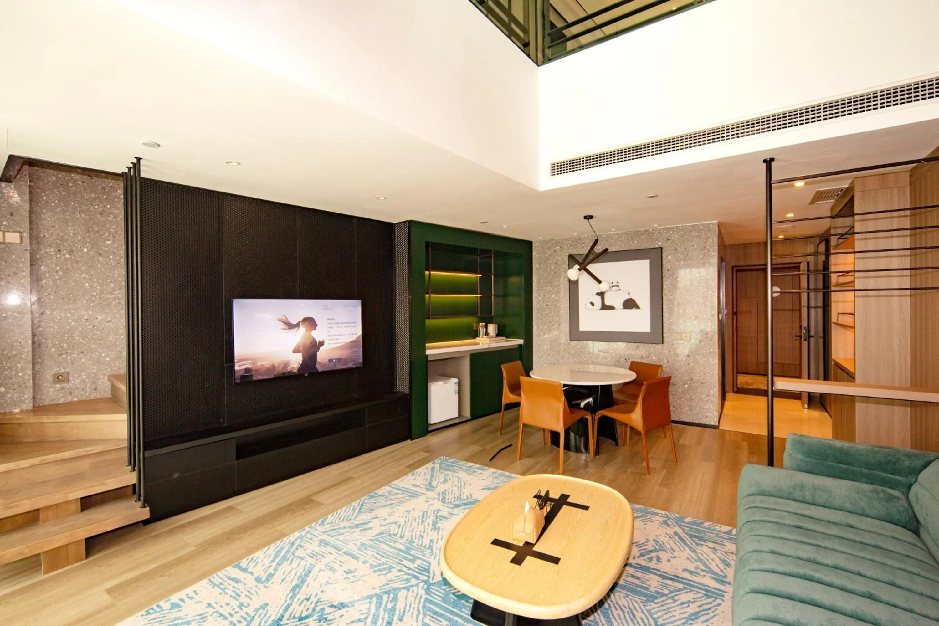 TV and multimedia in Citadines Connect East Chengdu
