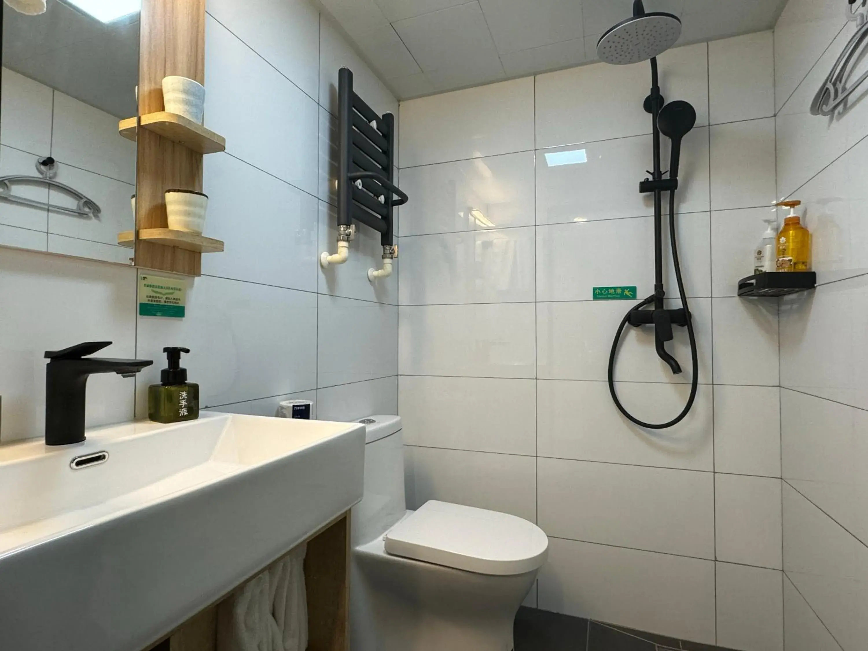 Superior Double Room in Beijing Dongdan Hotel Near Wangfujing Street,Tian'AnMen Square,The Forbidden City,Free self-service laundry room Superior Double Room in Beijing Dongdan Hotel Near Wangfujing Street,Tian'AnMen Square,The Forbidden City,Free self-service laundry room