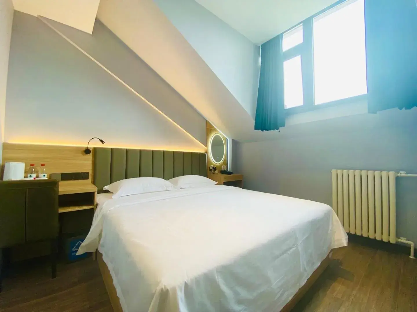 Superior Double Room in Beijing Dongdan Hotel Superior Double Room in Beijing Dongdan Hotel