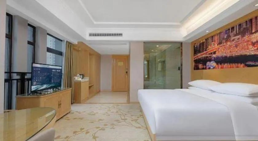 Bed in Vienna Hotel Chongqing Yongchuan High-Speed Railway Station Xinglong Lake