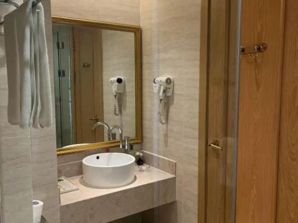 Vienna Hotel Chongqing Yongchuan High-Speed Railway Station Xinglong Lake