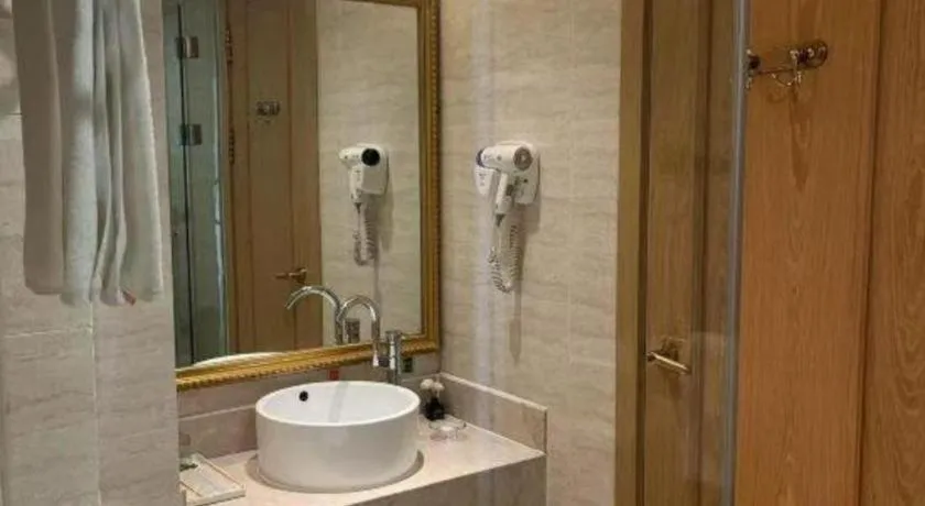 Vienna Hotel Chongqing Yongchuan High-Speed Railway Station Xinglong Lake