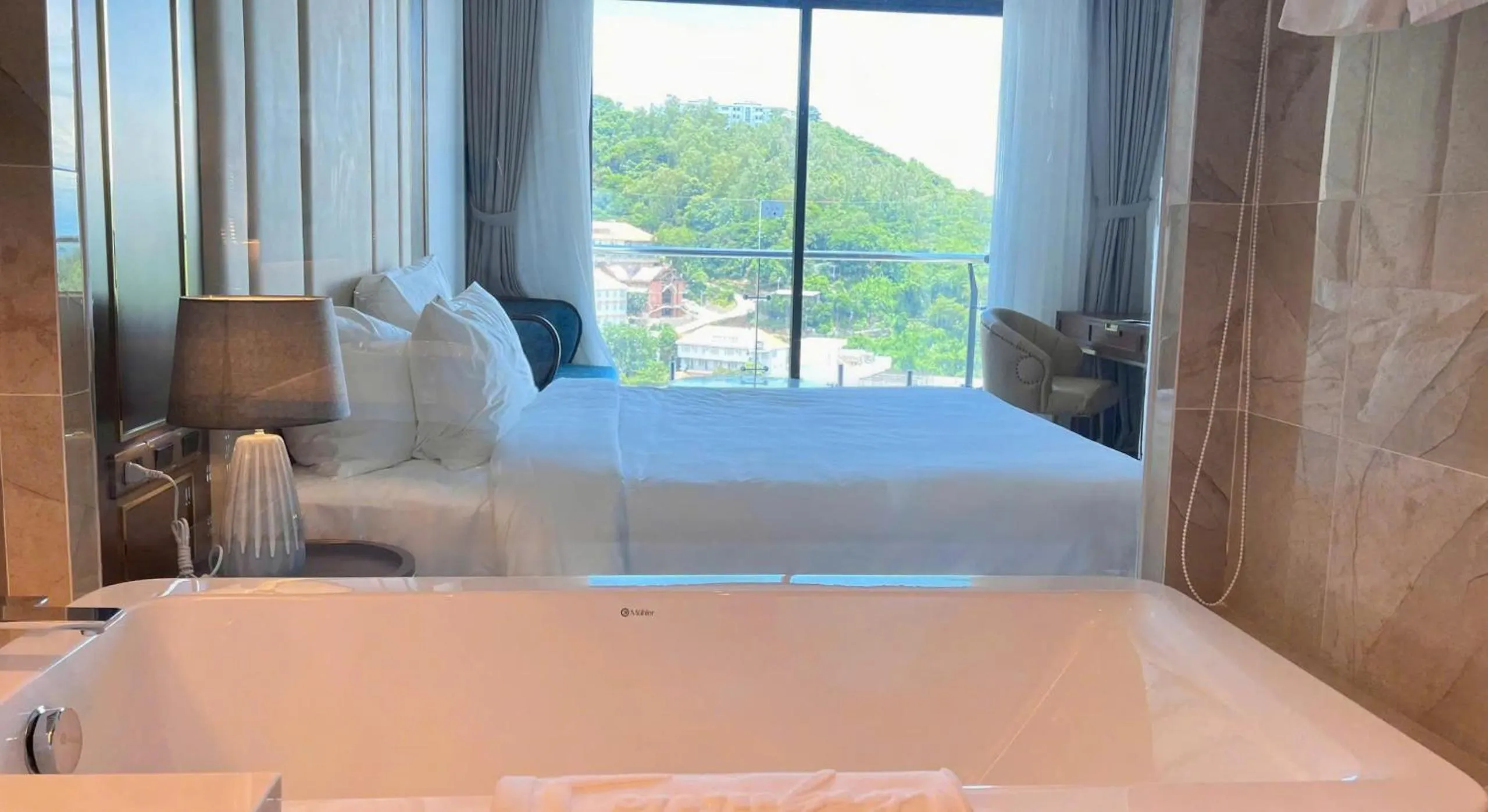 Bathroom, Bed in OYSTER BAY HOTEL VUNG TAU