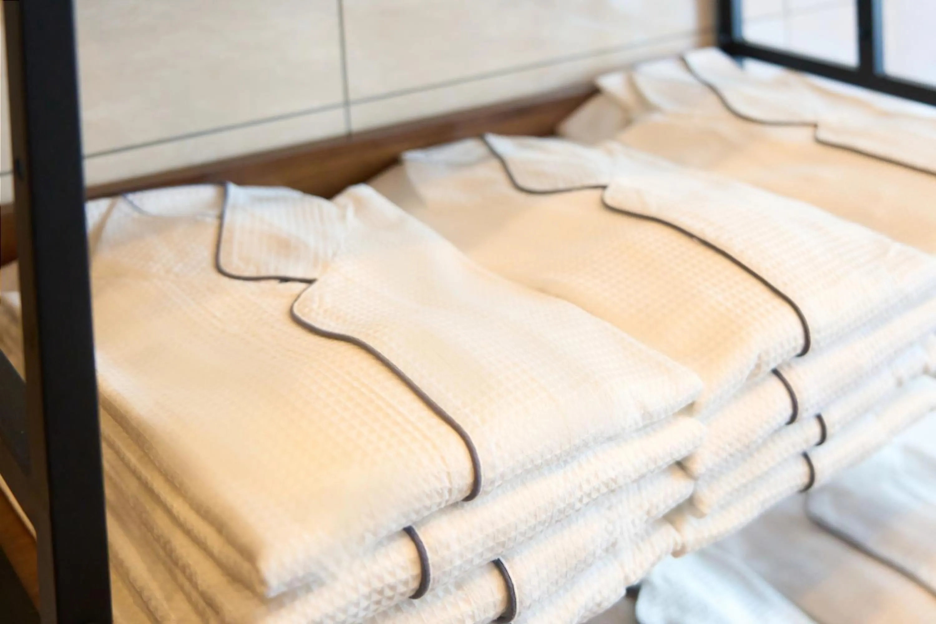 Restaurant/places to eat, Bed in Nplus HOTEL Tokyo Nihonbashi